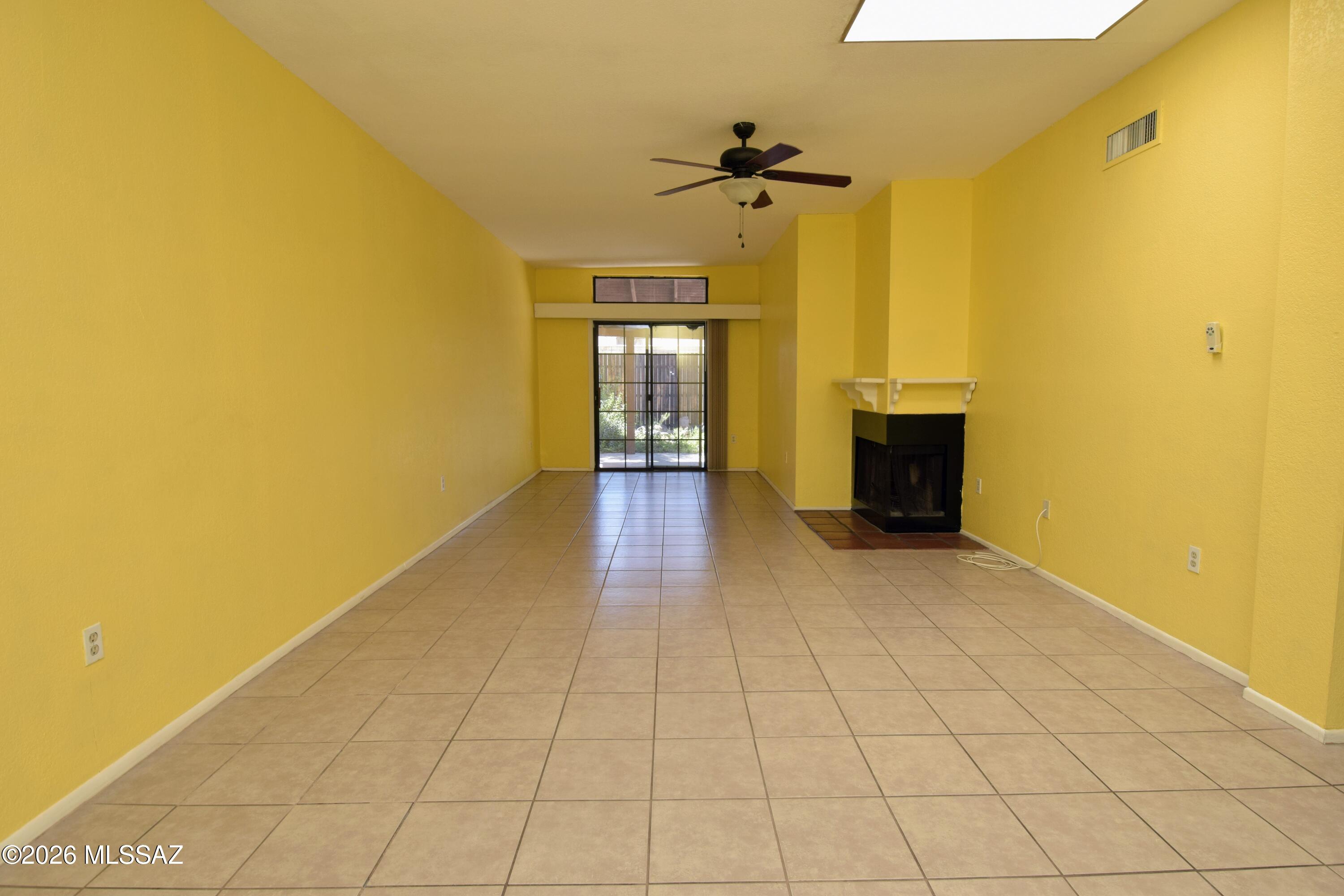 Acacia Pueblos (1-30) - Residential Lease