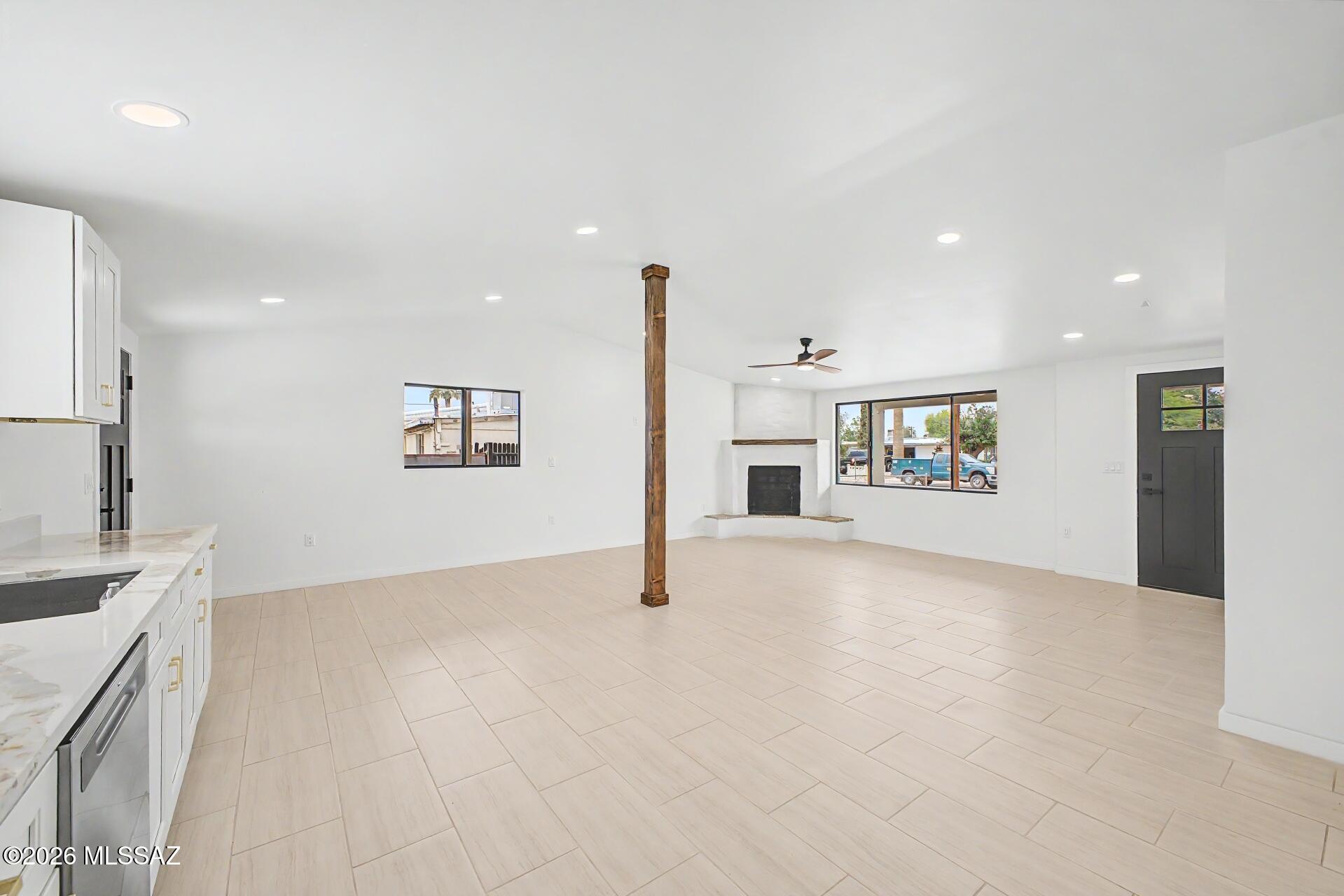 Park El Monte Terrace - Residential