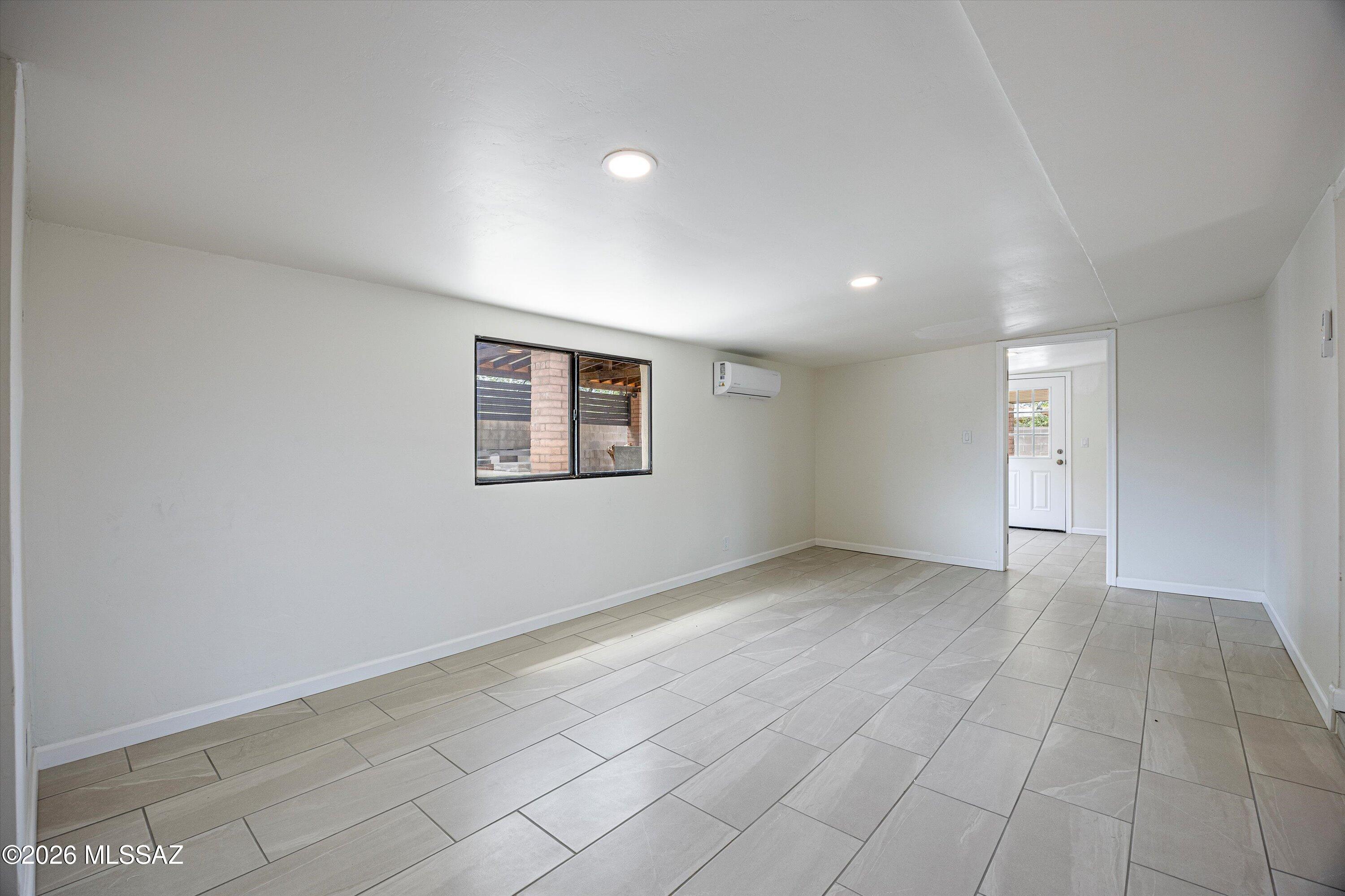 Maryvale Manor - Residential