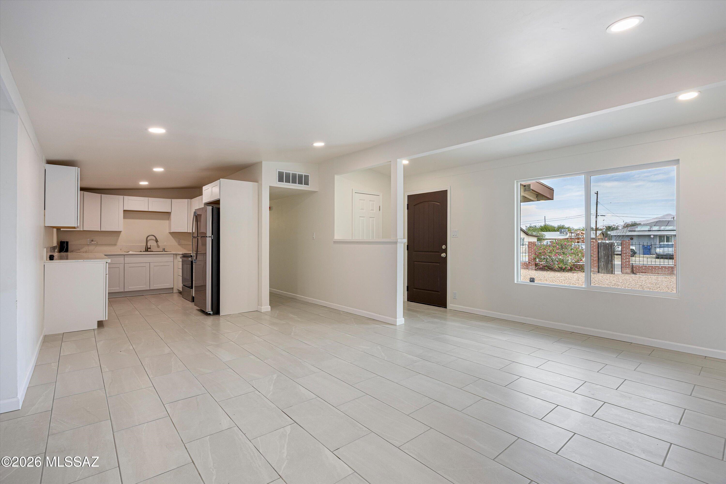 Maryvale Manor - Residential