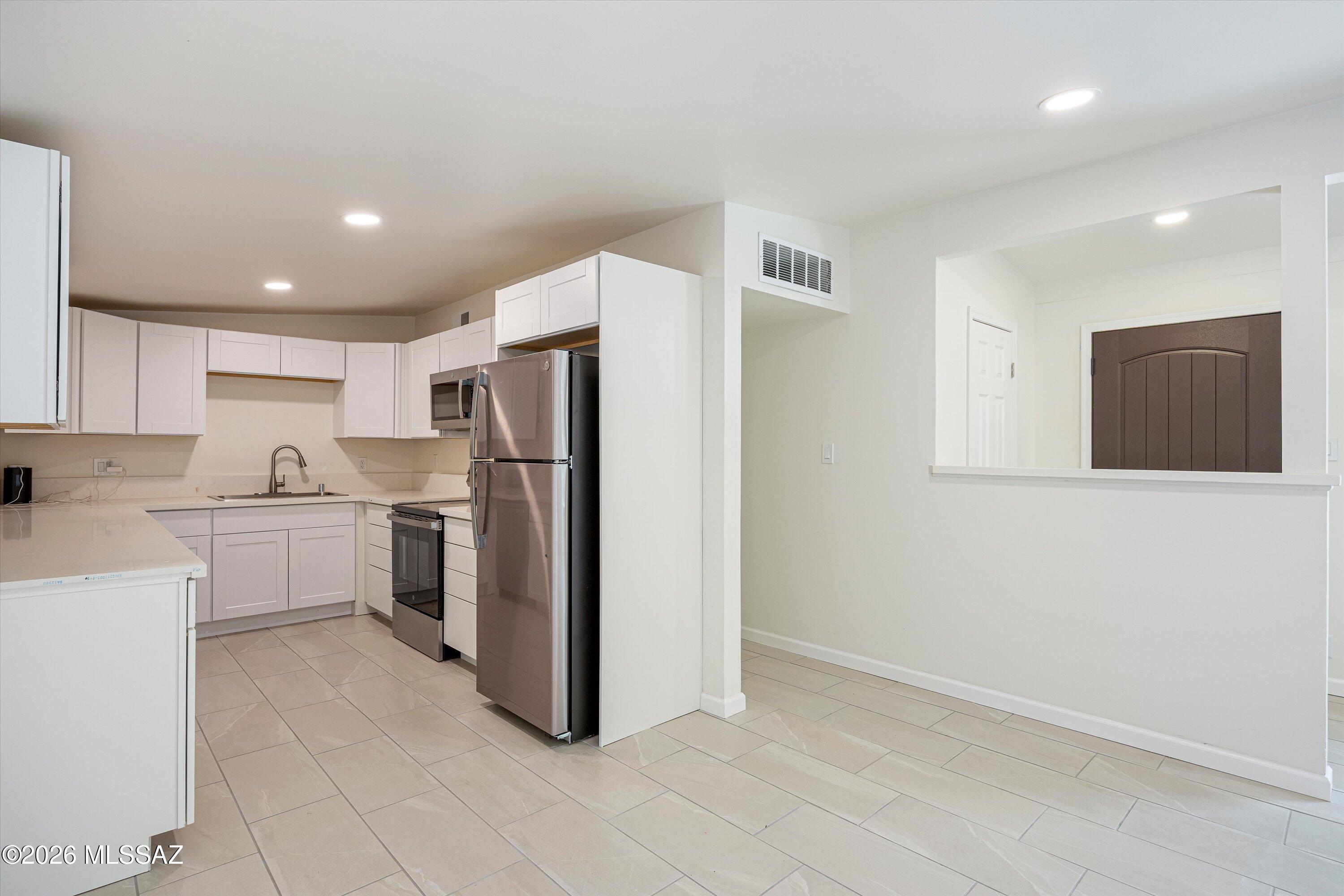 Maryvale Manor - Residential