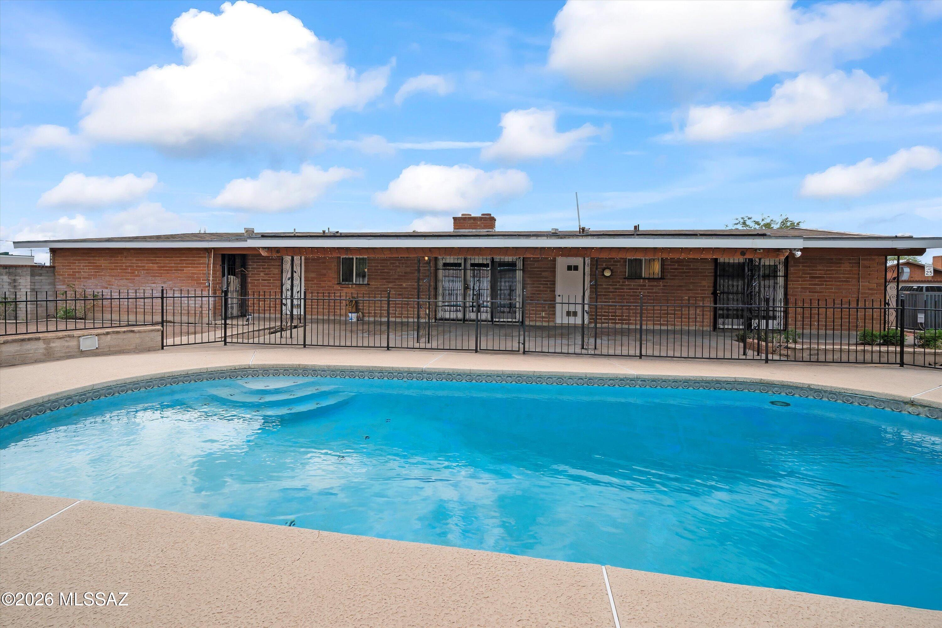 Leonora Annex - Residential