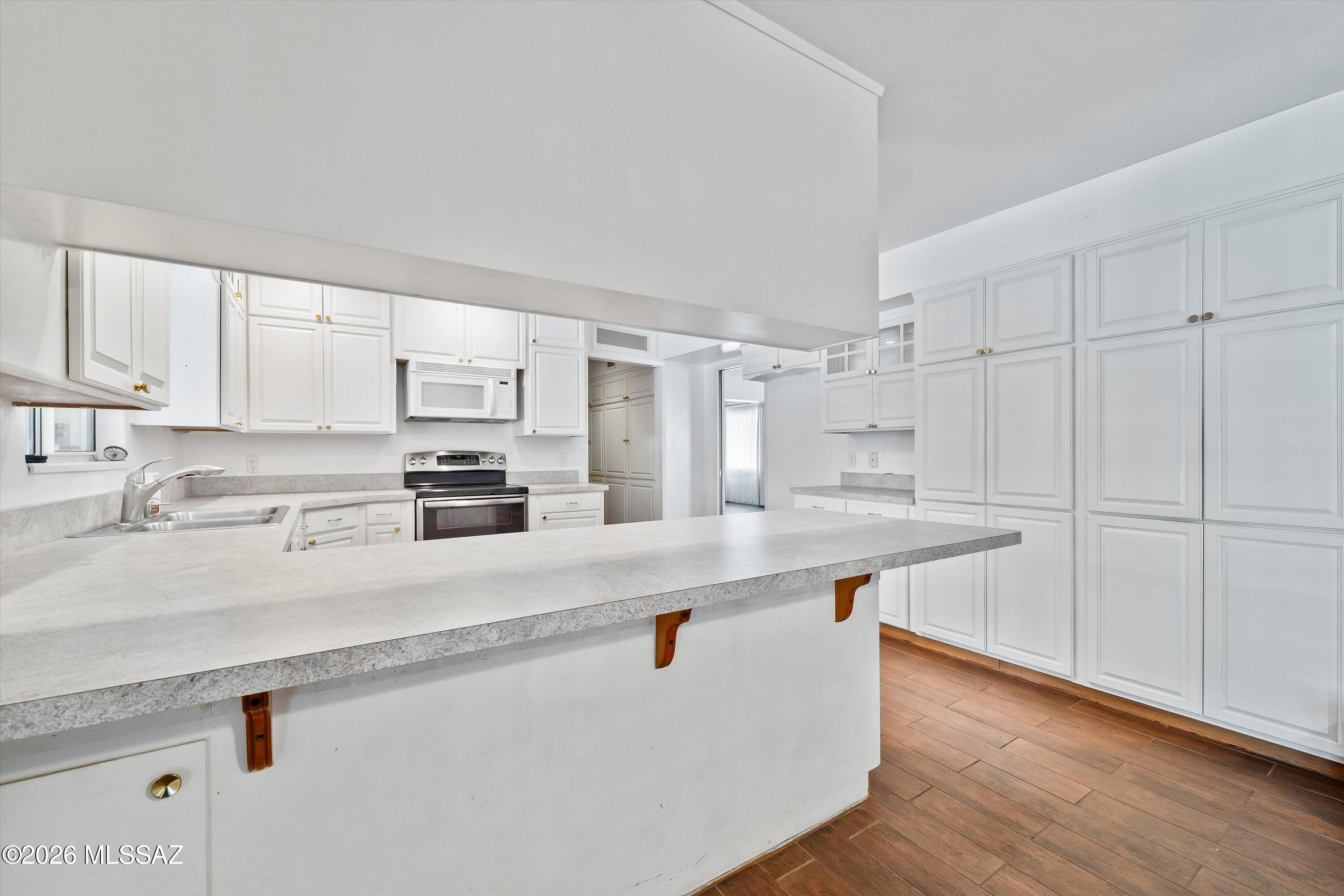 Leonora Annex - Residential