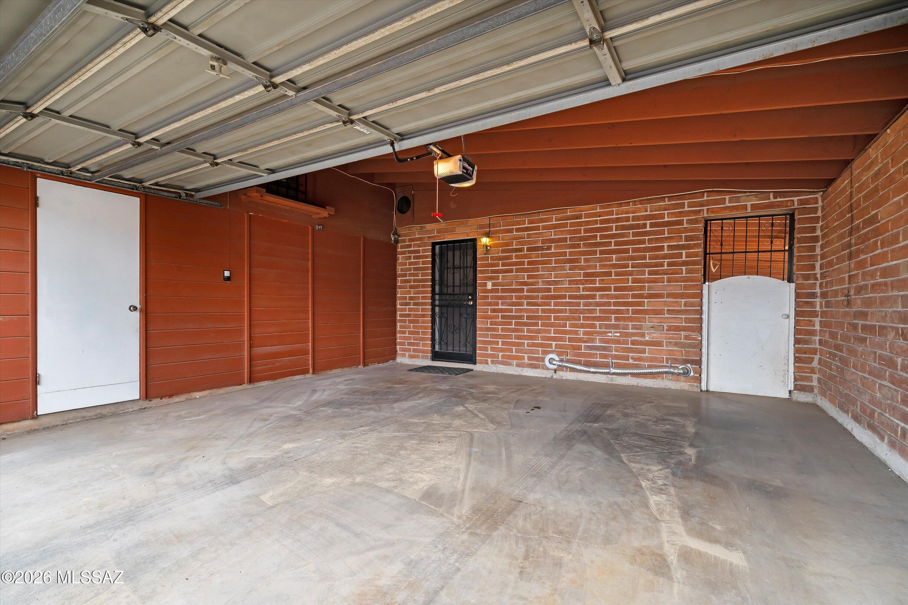 Leonora Annex - Residential