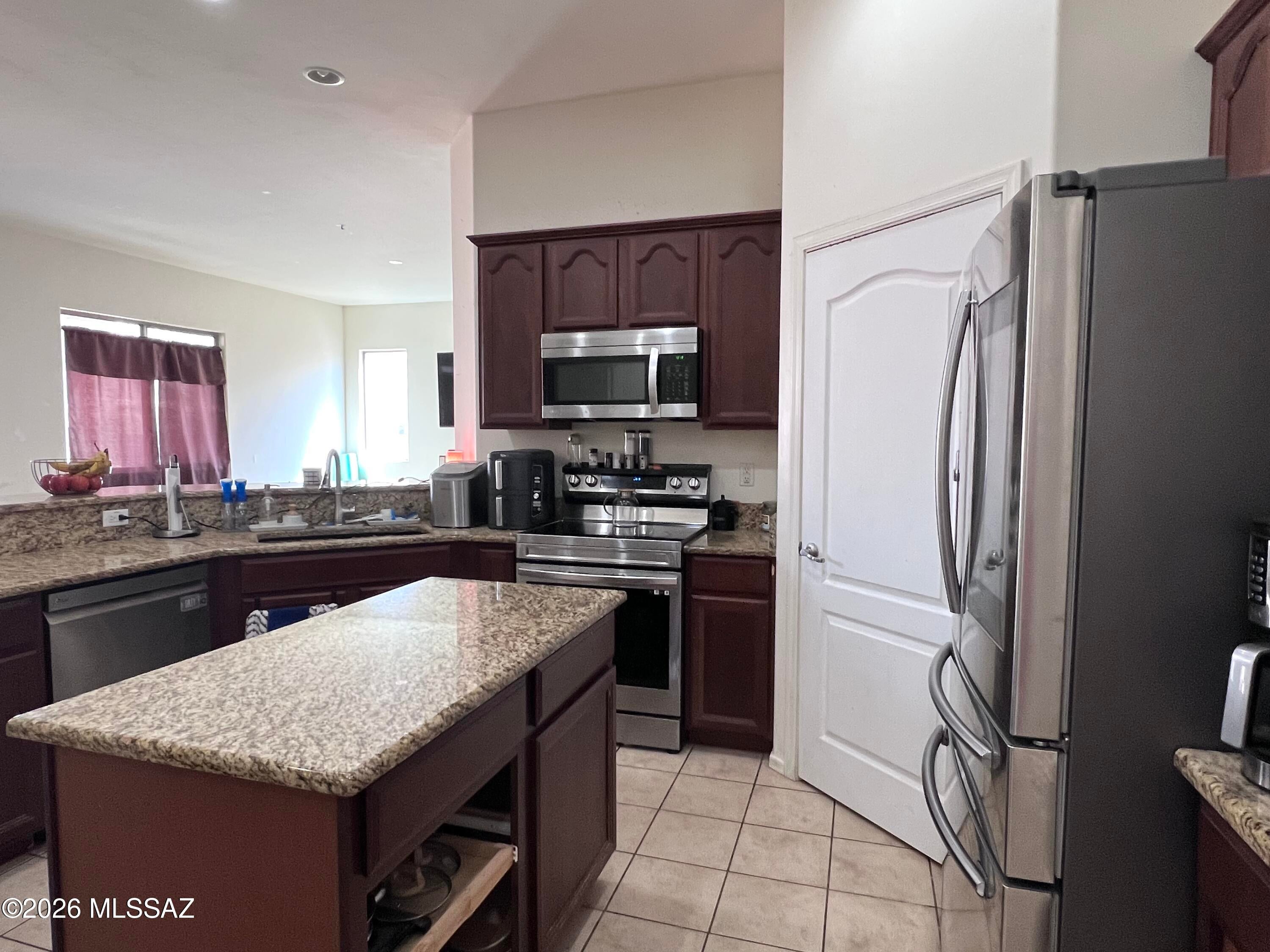 Star Valley Blk. 2 (212) - Residential