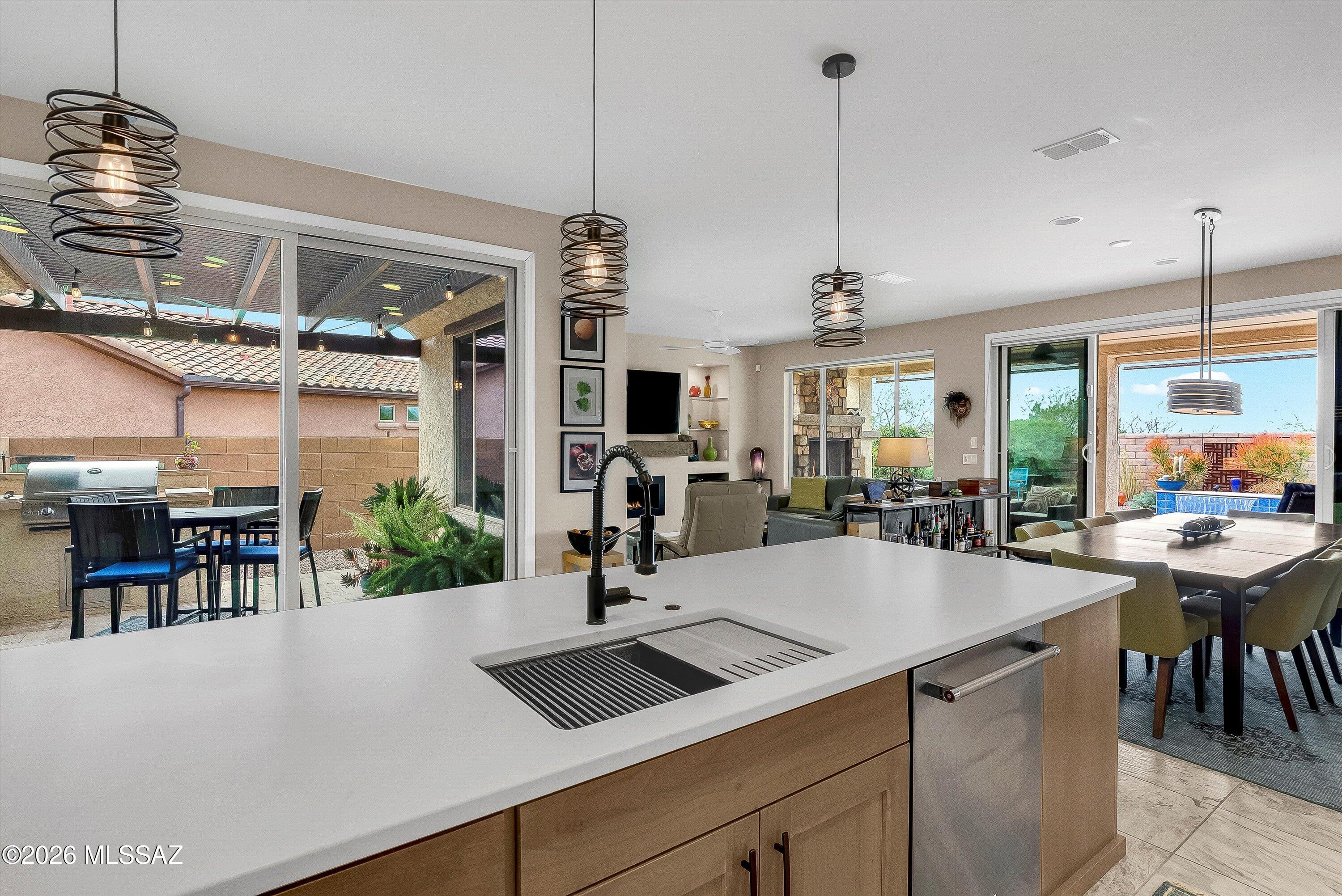 Del Webb At Dove Mountain SQ20131930189 - Residential
