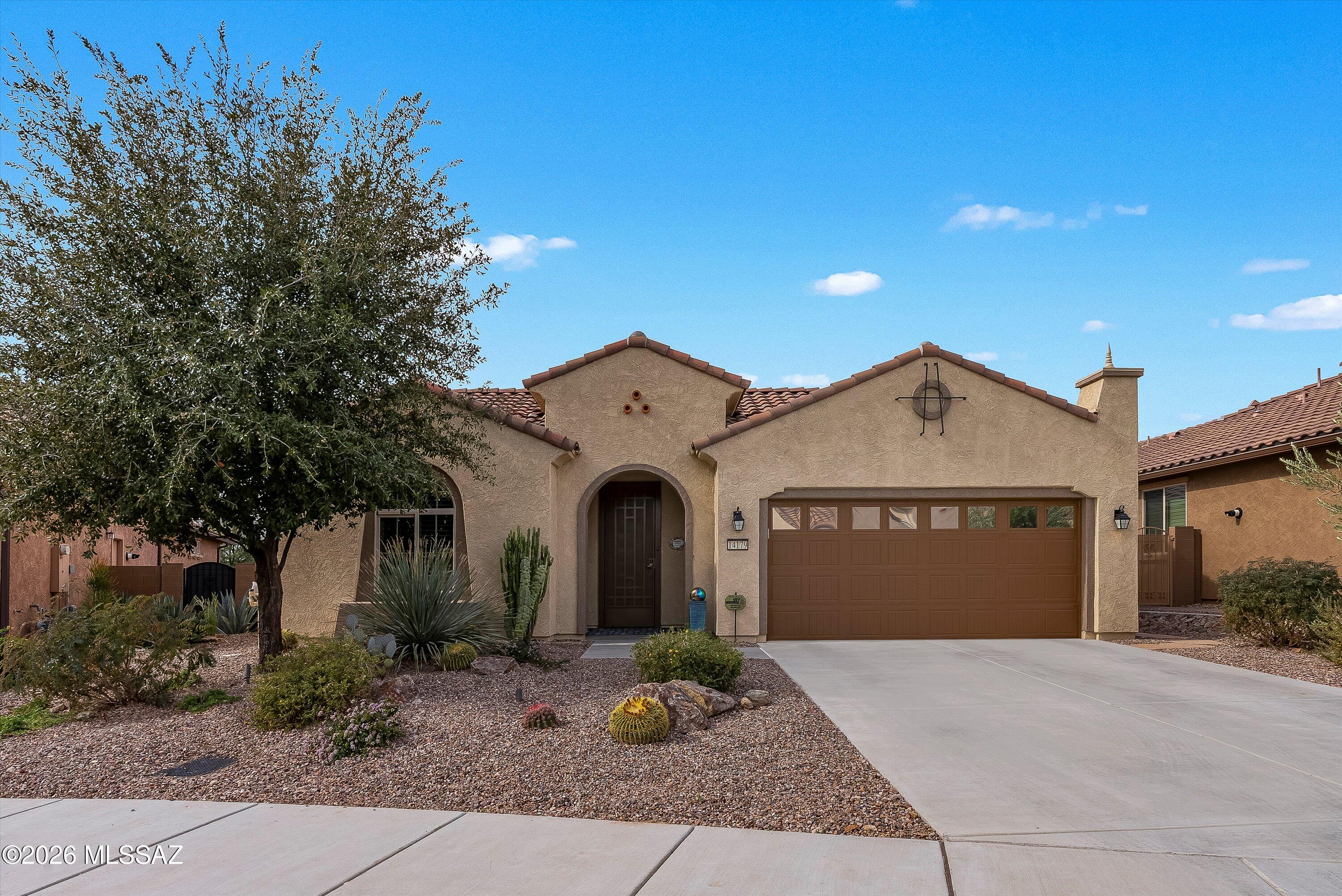 Del Webb At Dove Mountain SQ20131930189 - Residential