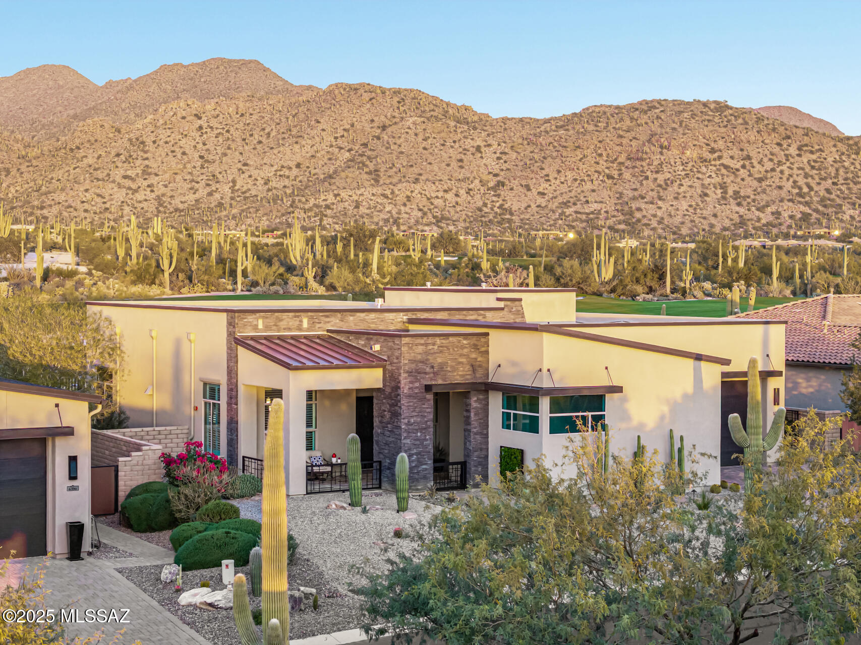 Los Saguaros At Dove Mountain SQ20121640199 - Residential