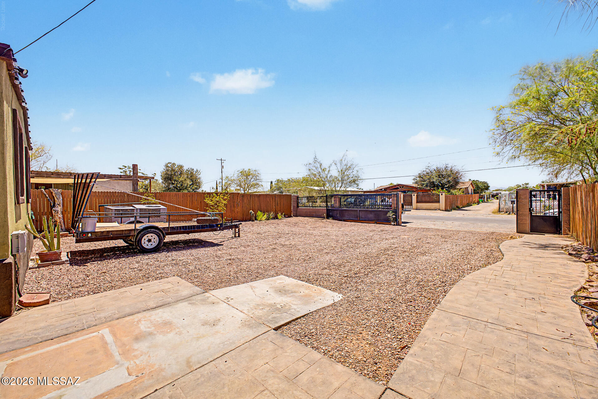 Milton Manor(1-24) - Residential