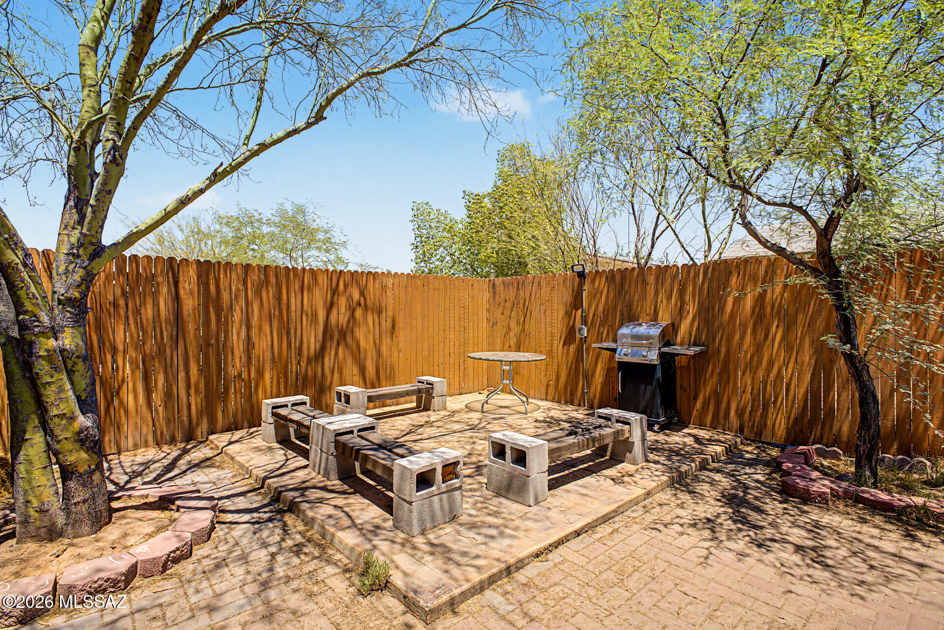 Milton Manor(1-24) - Residential
