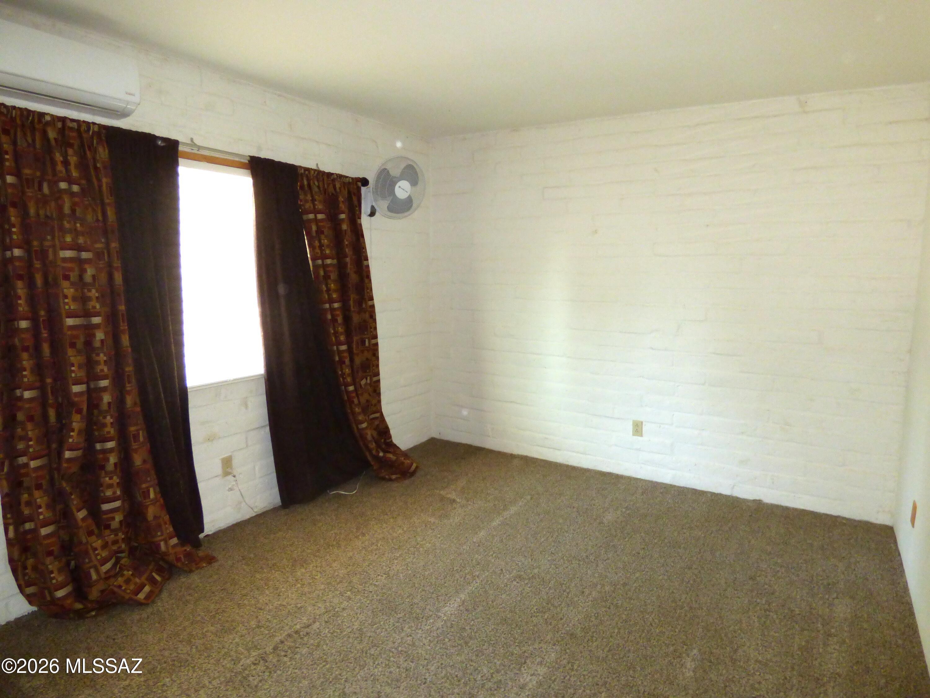 Monte Catalina Estates (1-10) - Residential Lease