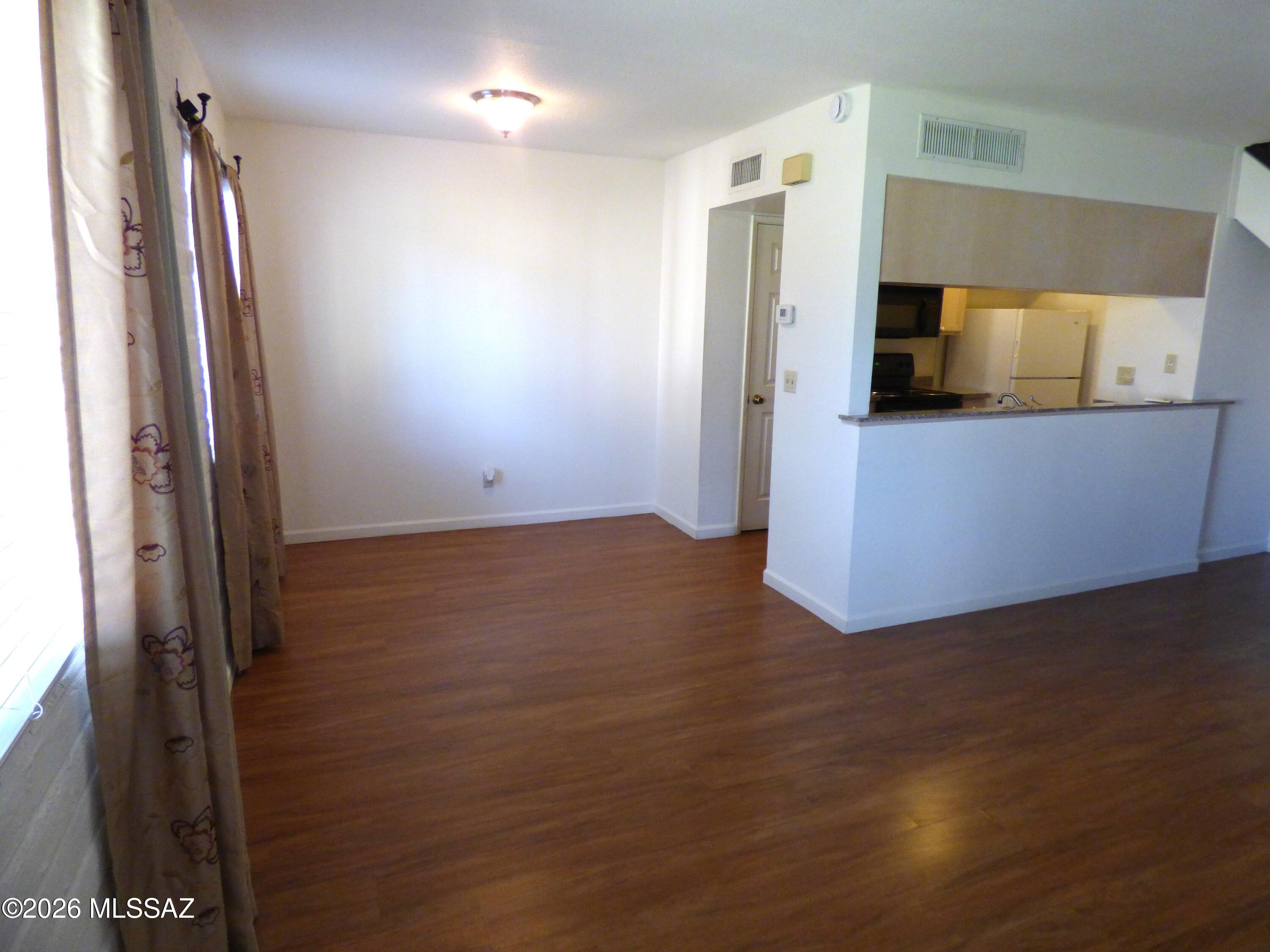 Monte Catalina Estates (1-10) - Residential Lease