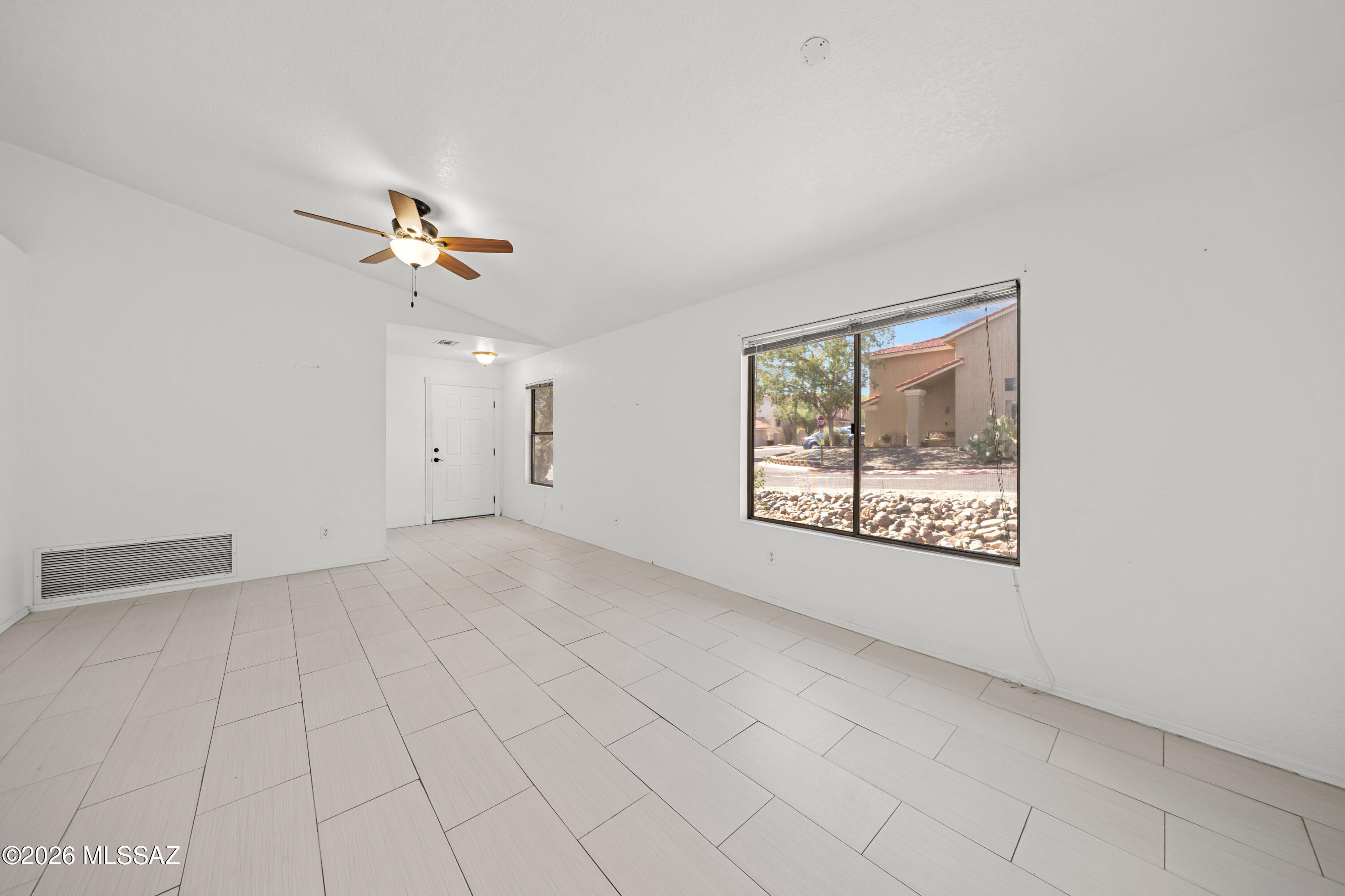 Country Highlands (1-180) - Residential