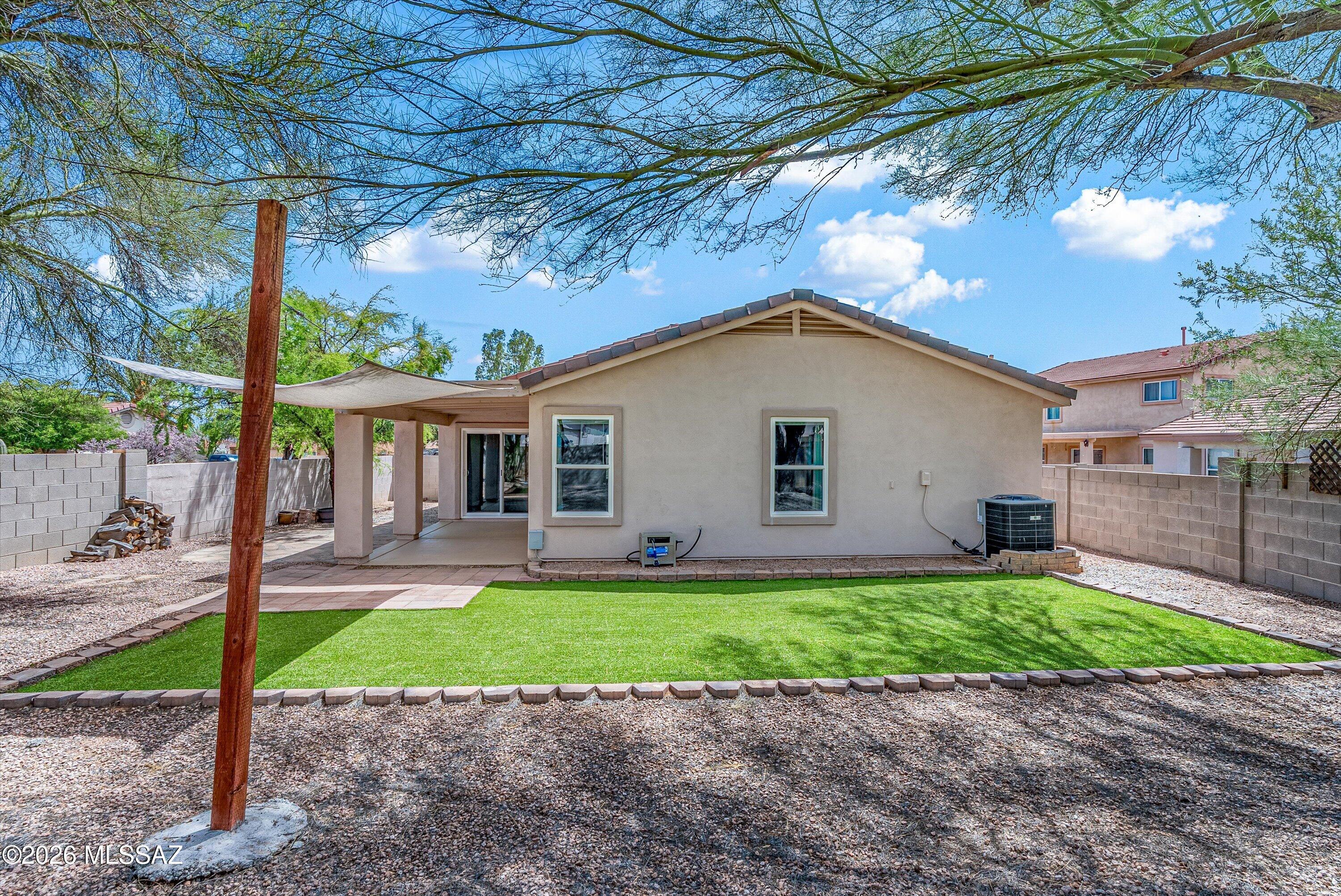 Presidio De Las Montanas - Residential