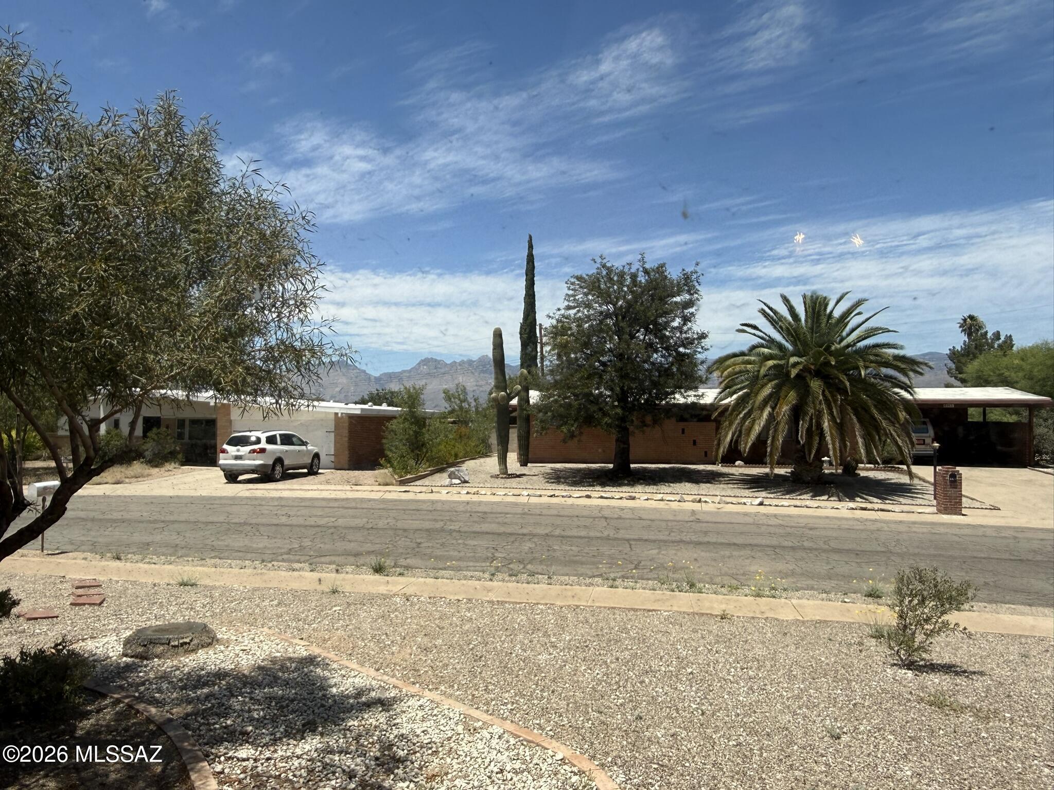 Centennial Park (1-160) - Residential Lease