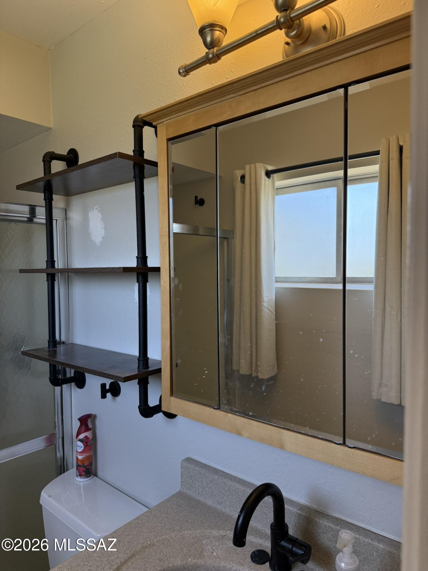 Centennial Park (1-160) - Residential Lease
