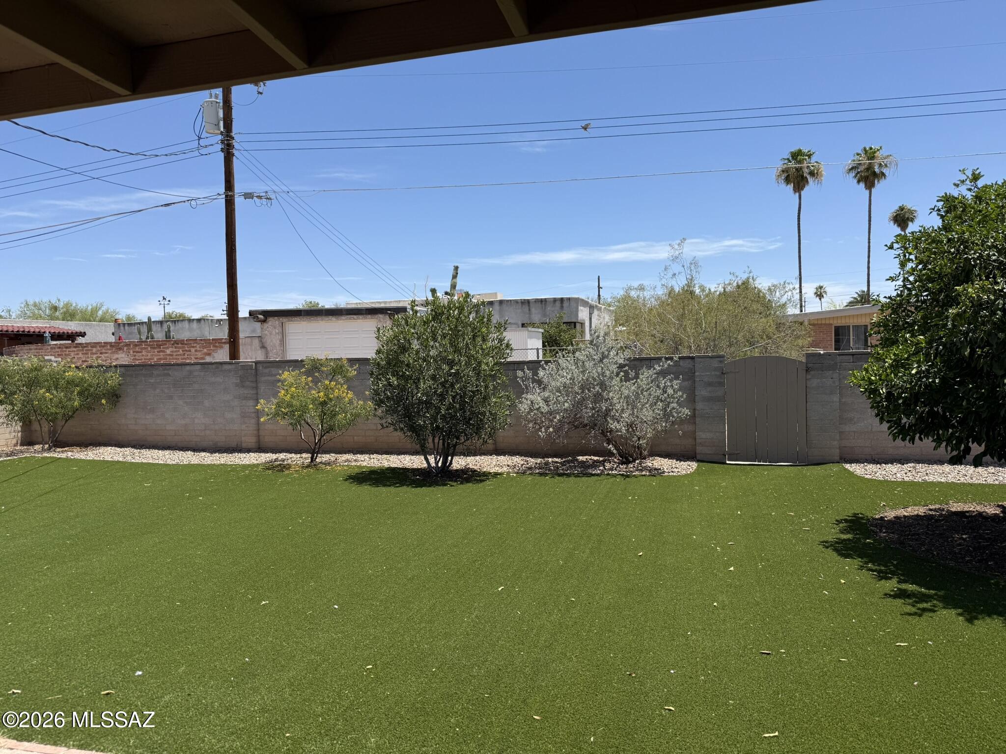 Centennial Park (1-160) - Residential Lease