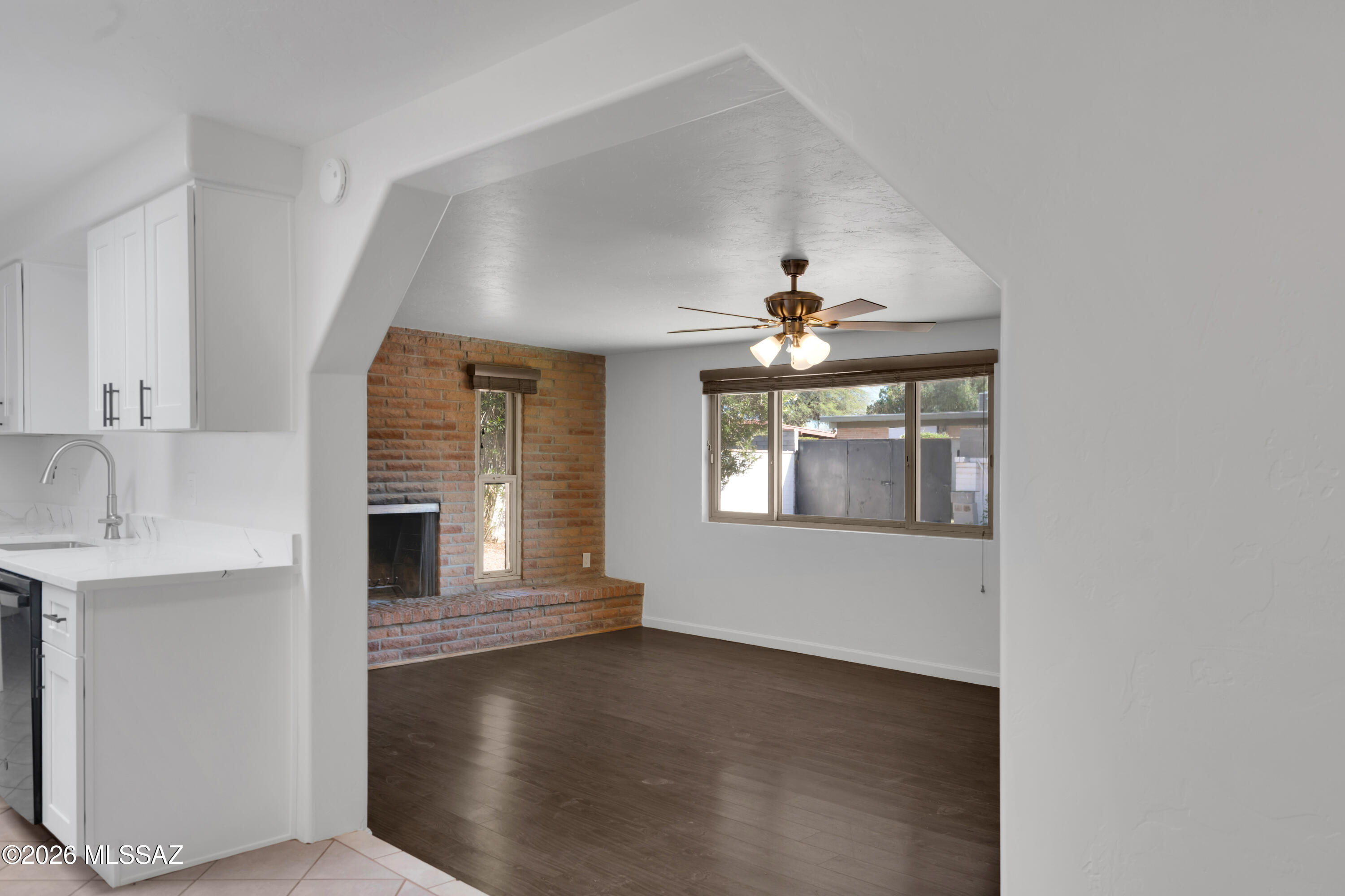 Manana Grande - Residential