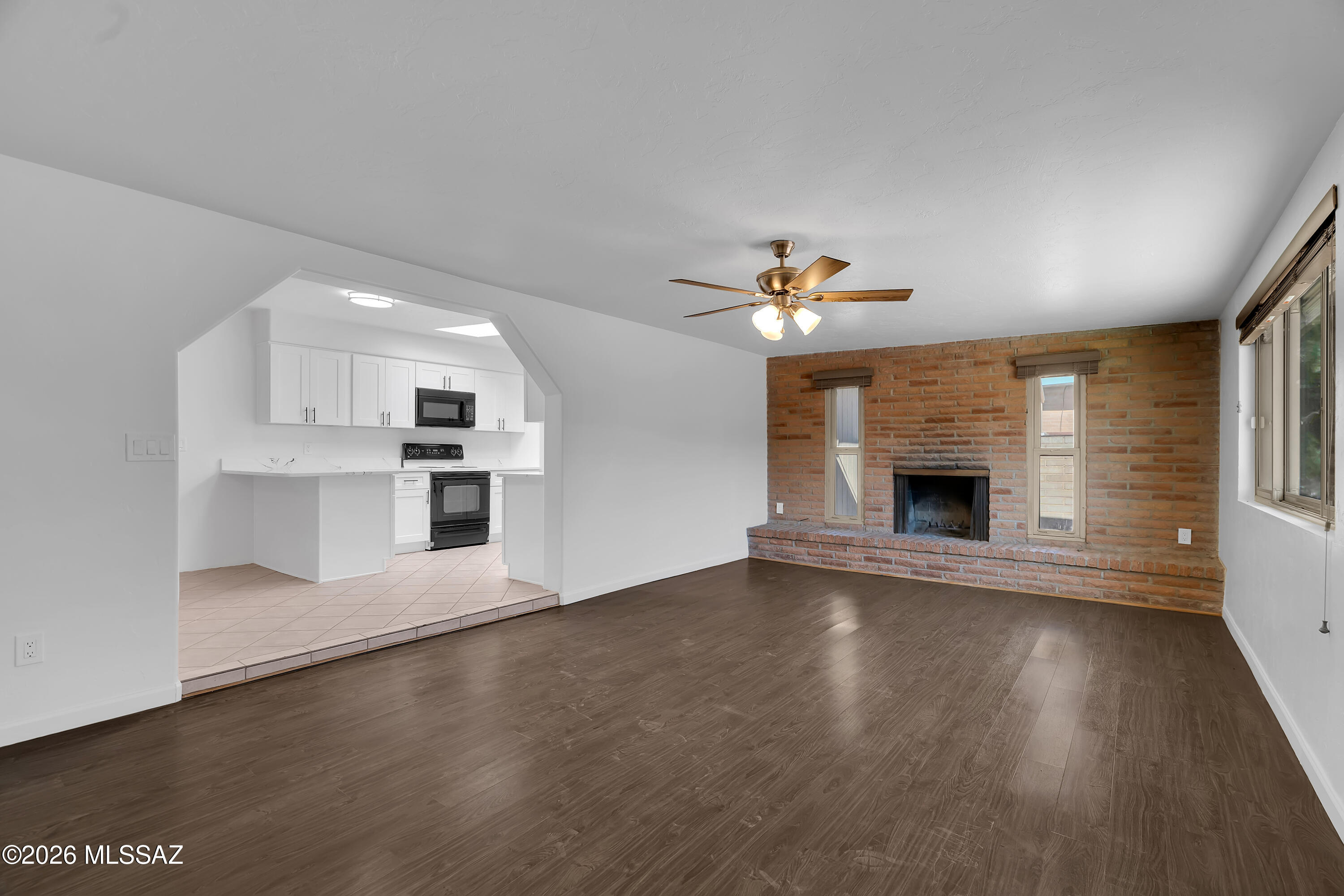 Manana Grande - Residential