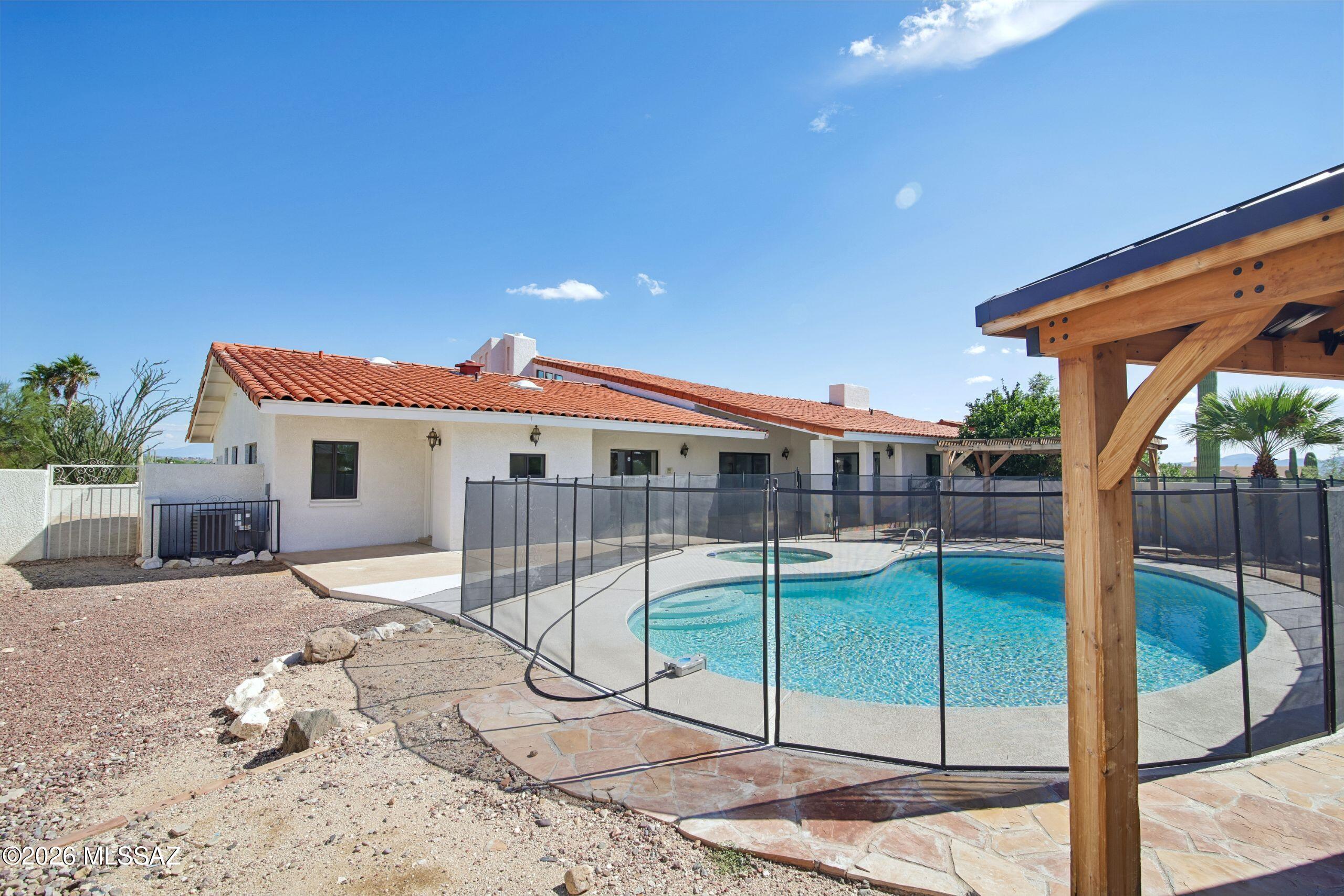 Tucson National Est West - Residential