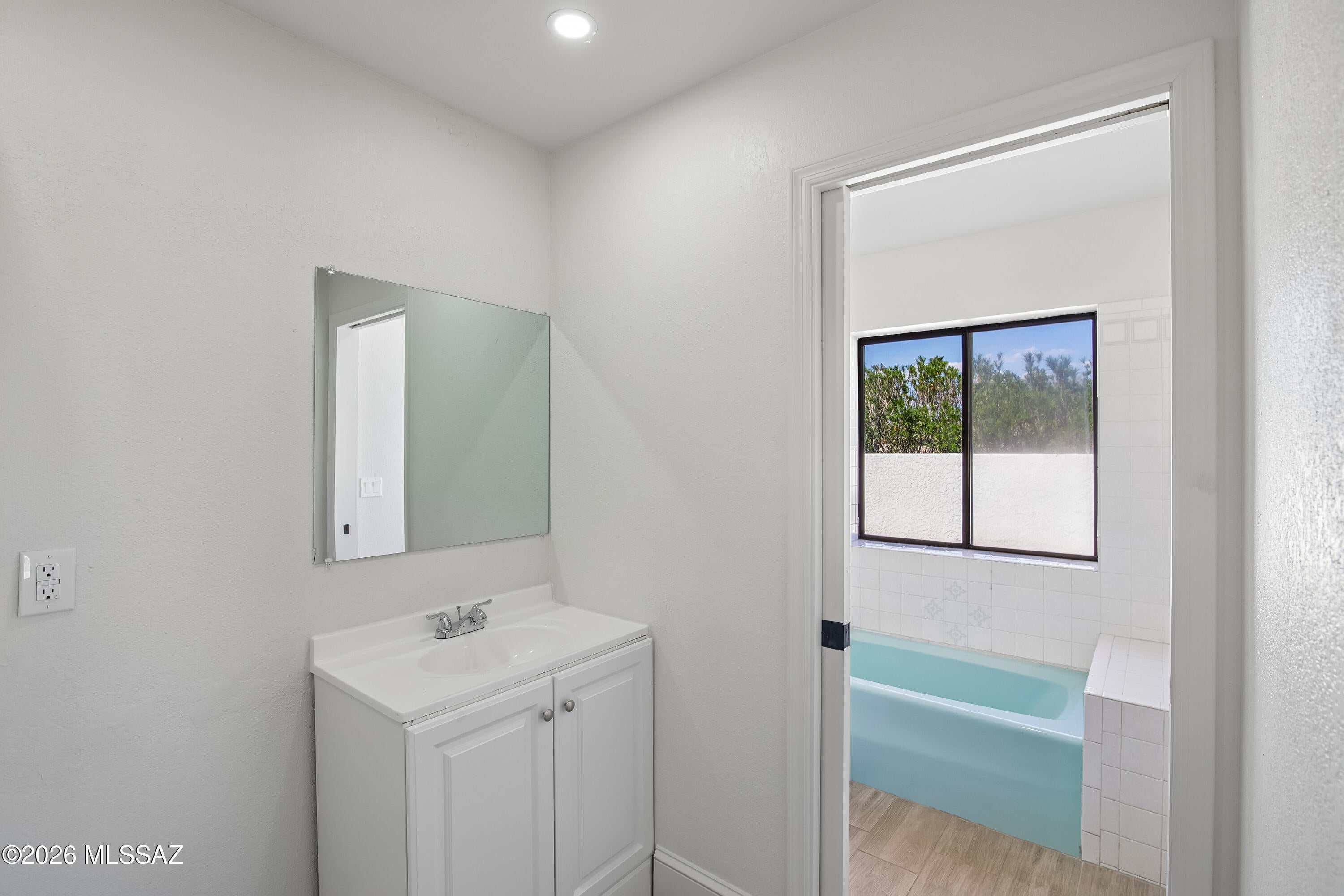 Tucson National Est West - Residential