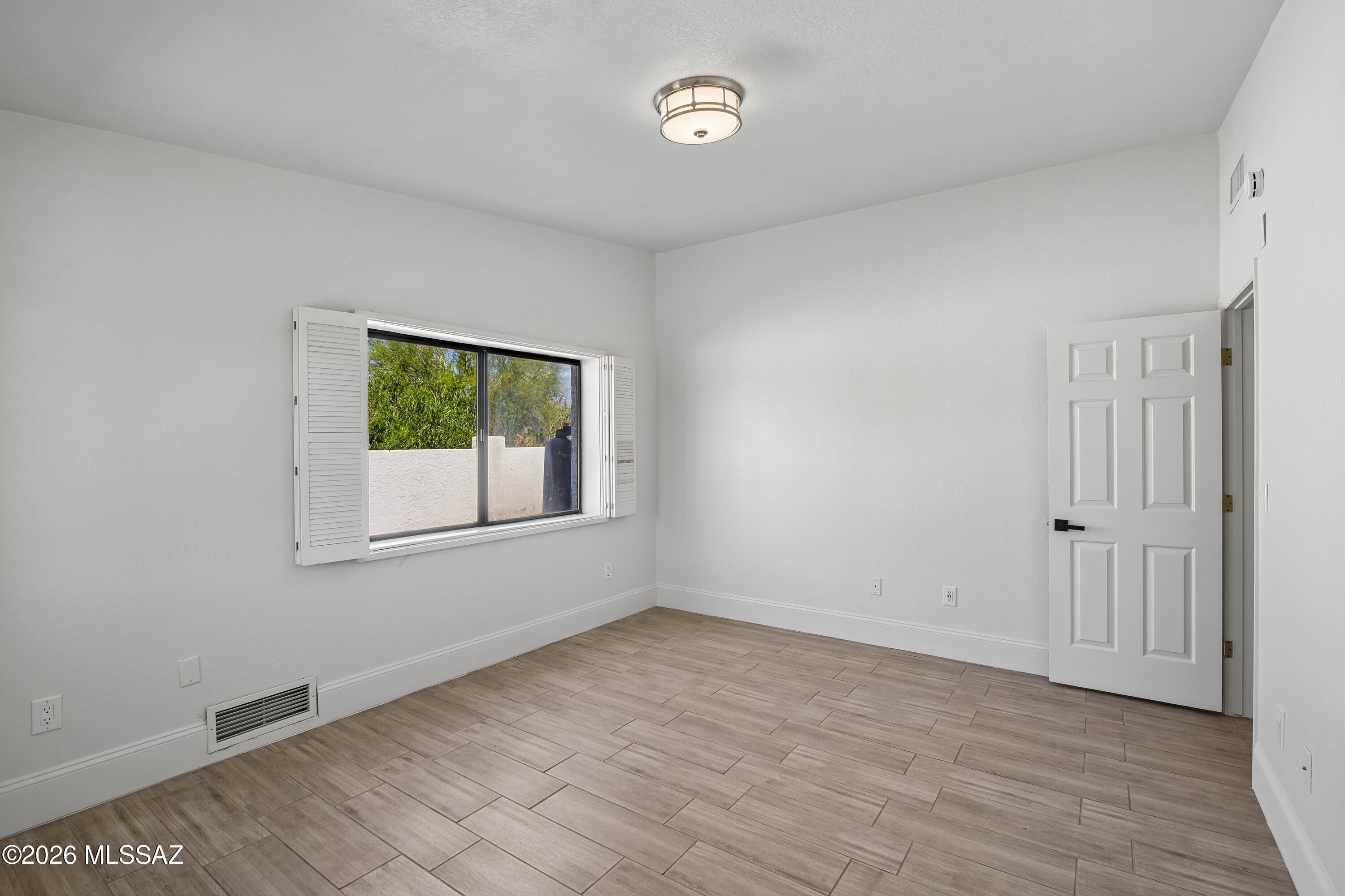 Tucson National Est West - Residential