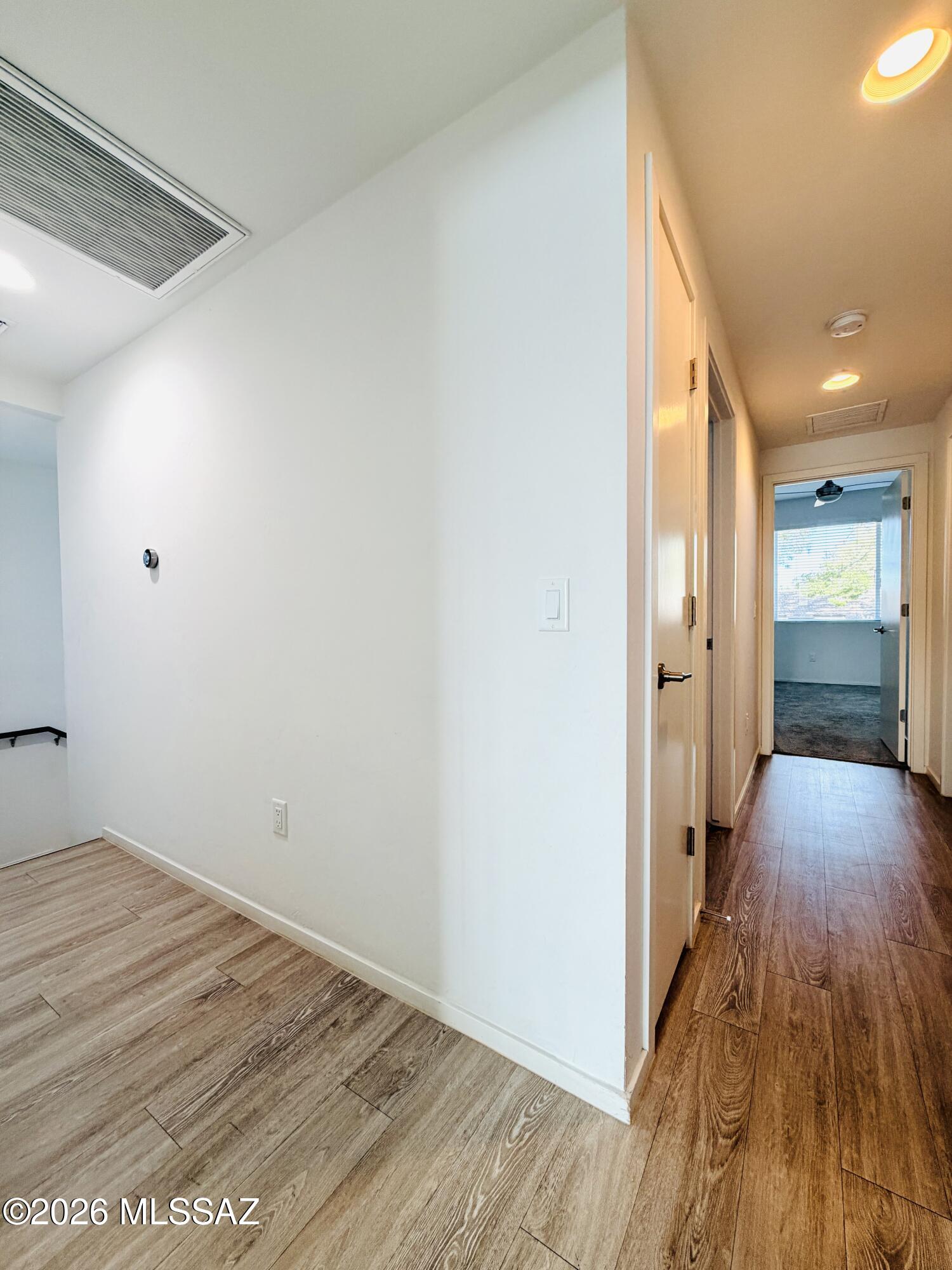 Camino Modern SQ20180120608 - Residential Lease