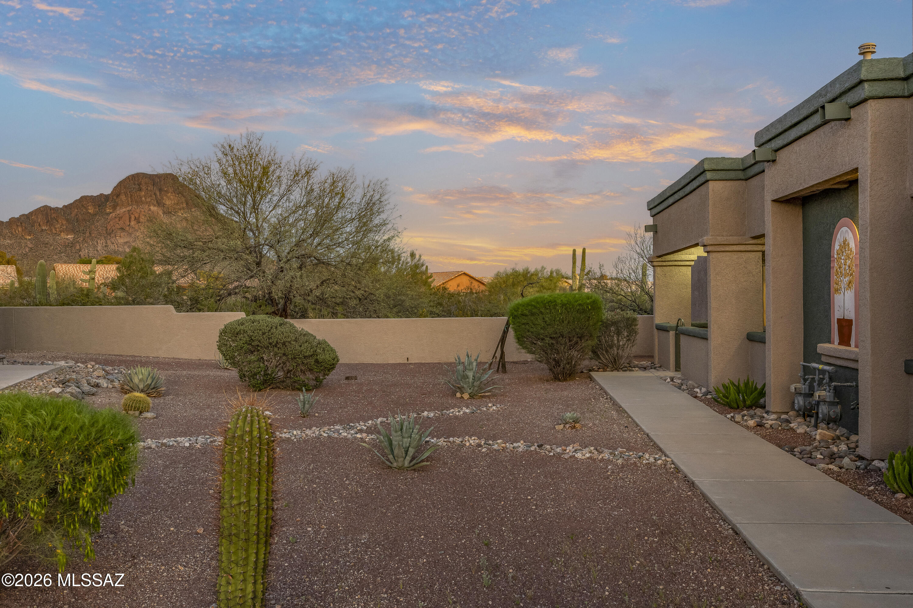 Kinney Village (1-112) - Residential