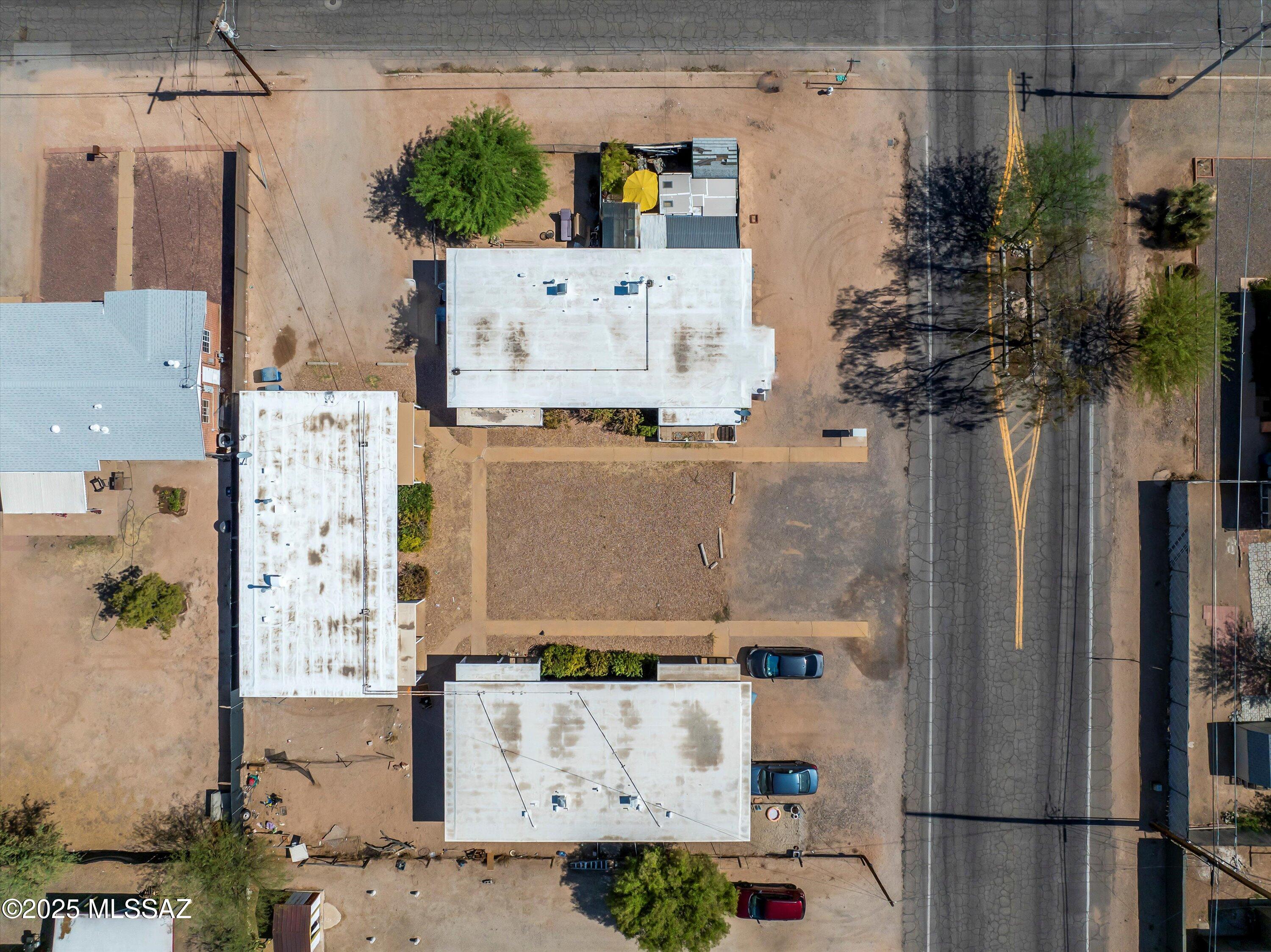 This is a 6 Plex made up of 3 individual duplexes 1321- 1331 N Palo Verde.  Each unit is a spacious 1 bedroom 1 bathroom. Each unit has its own address. Separate electric and gas meters for each unit. Each building has its own water line. This is a great central location, close to he U of A. Property has plenty of off street parking and bulk trash on site.  Over 1/3 acre corner lot. Make the this income yours today. Do not disturb tenants.