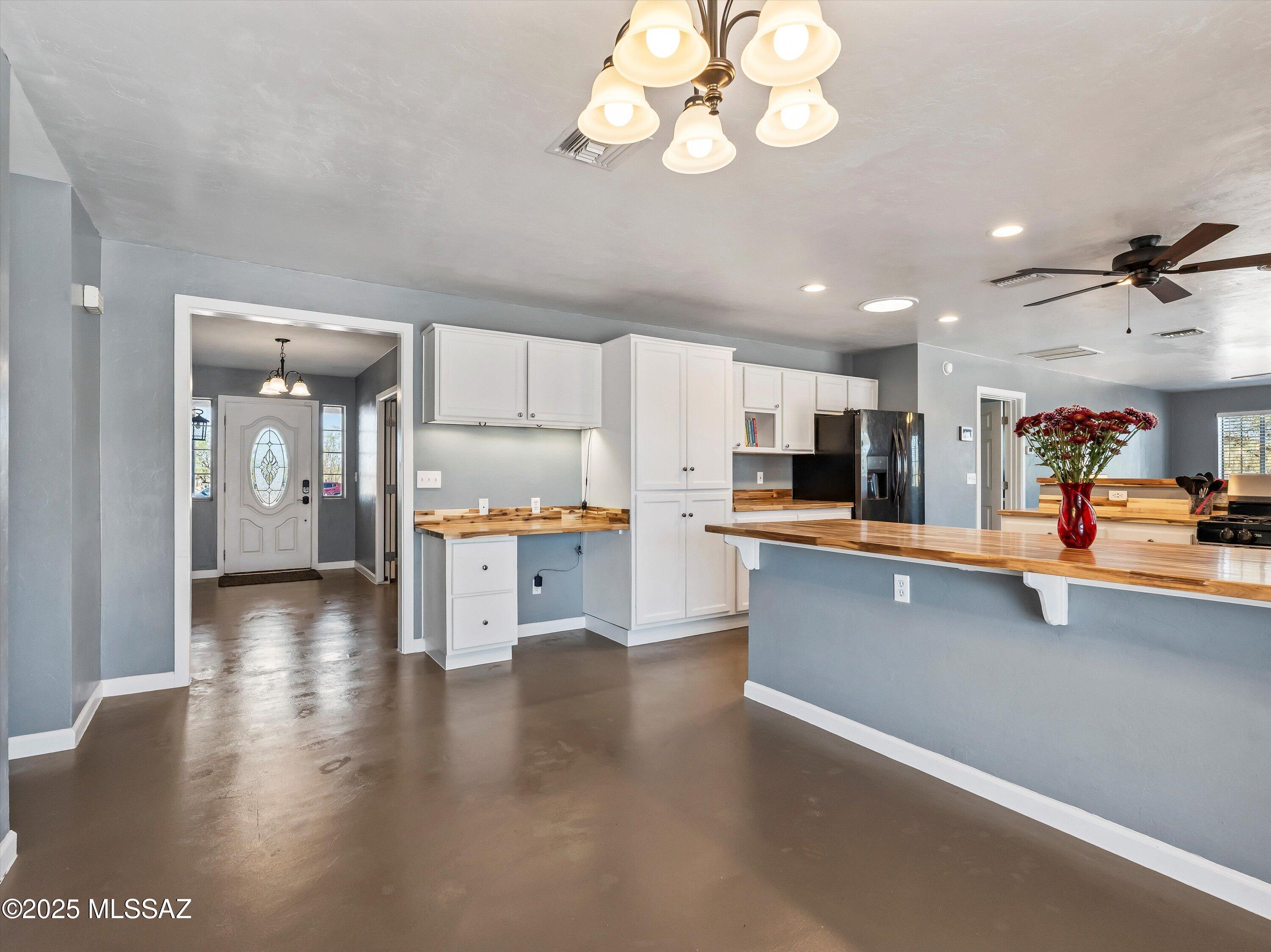 New Tucson Unit NO. 23 (140-261) - Residential