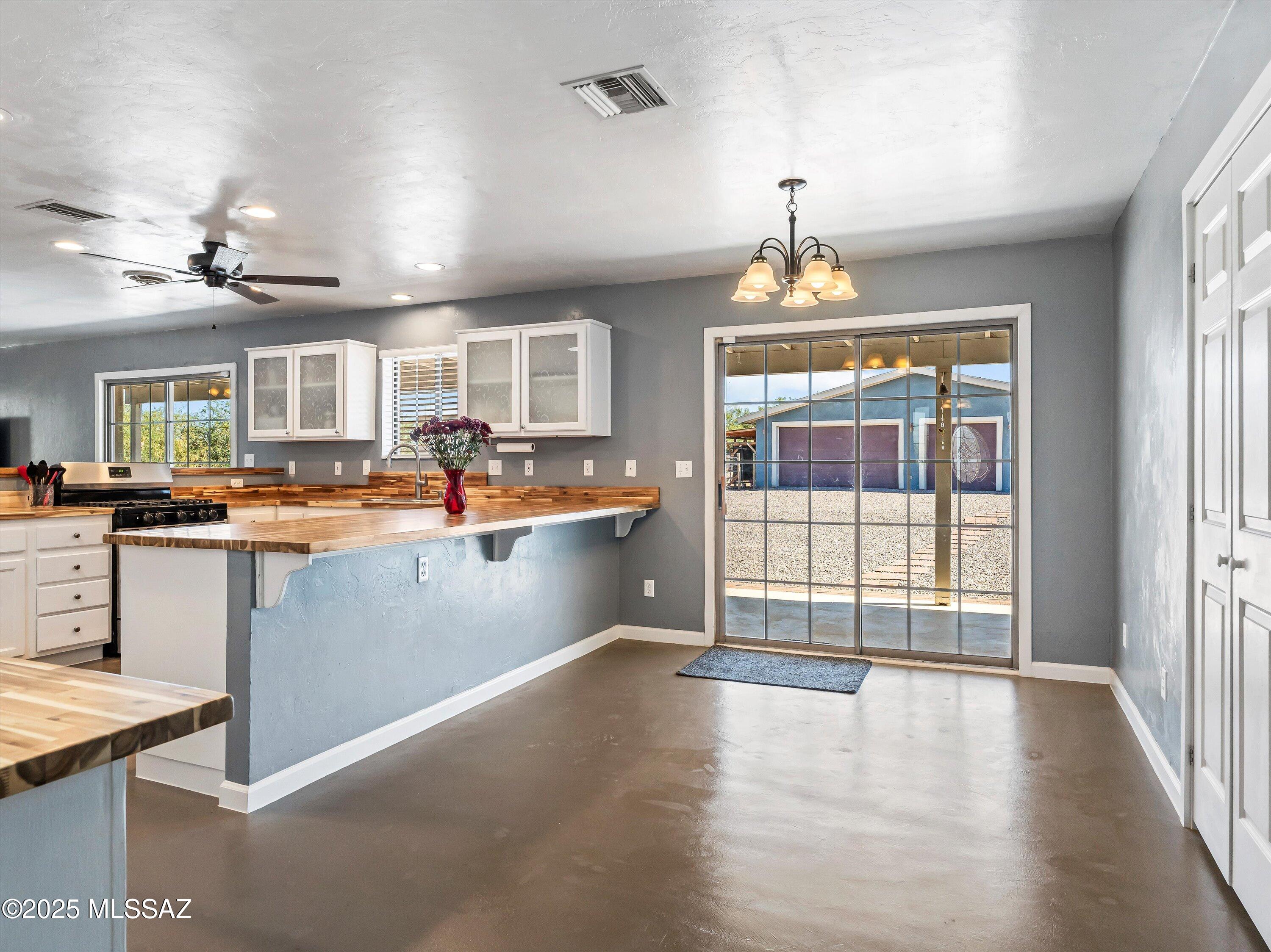 New Tucson Unit NO. 23 (140-261) - Residential