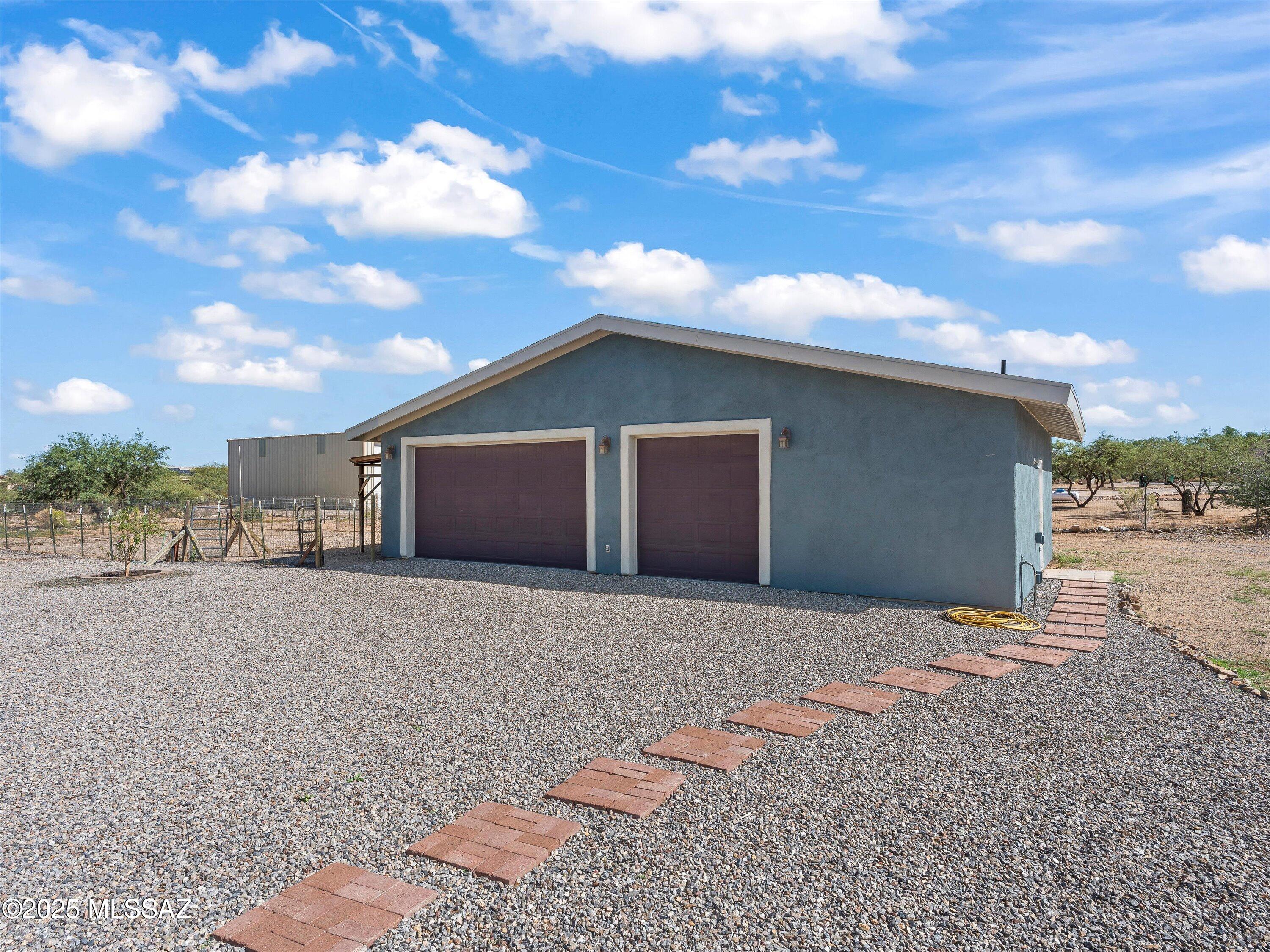 New Tucson Unit NO. 23 (140-261) - Residential