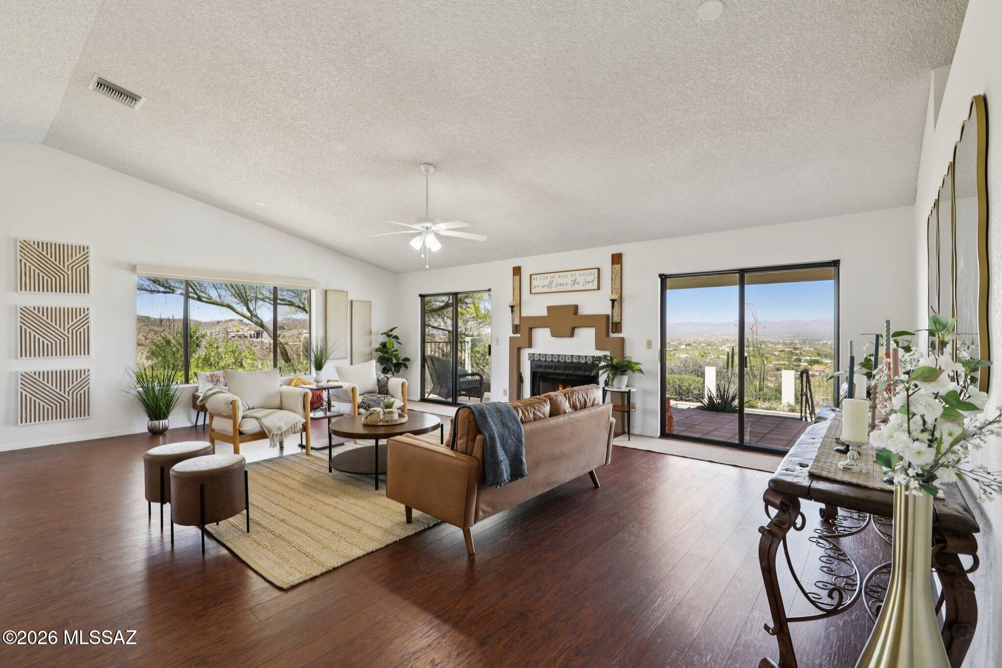 Rancho Del Cerro (1-179) - Residential
