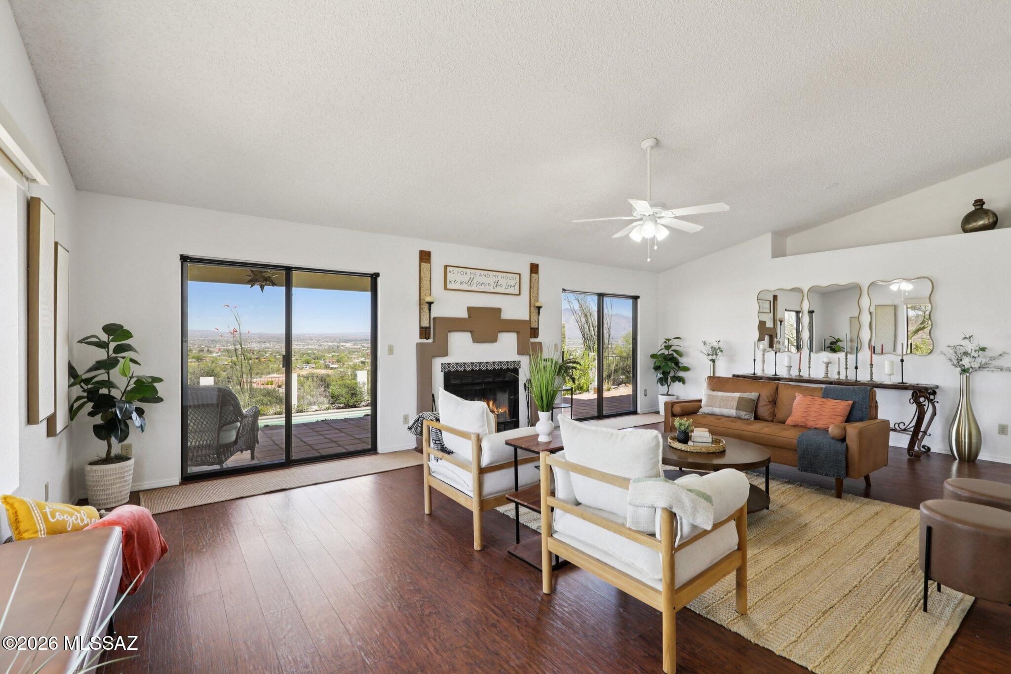 Rancho Del Cerro (1-179) - Residential