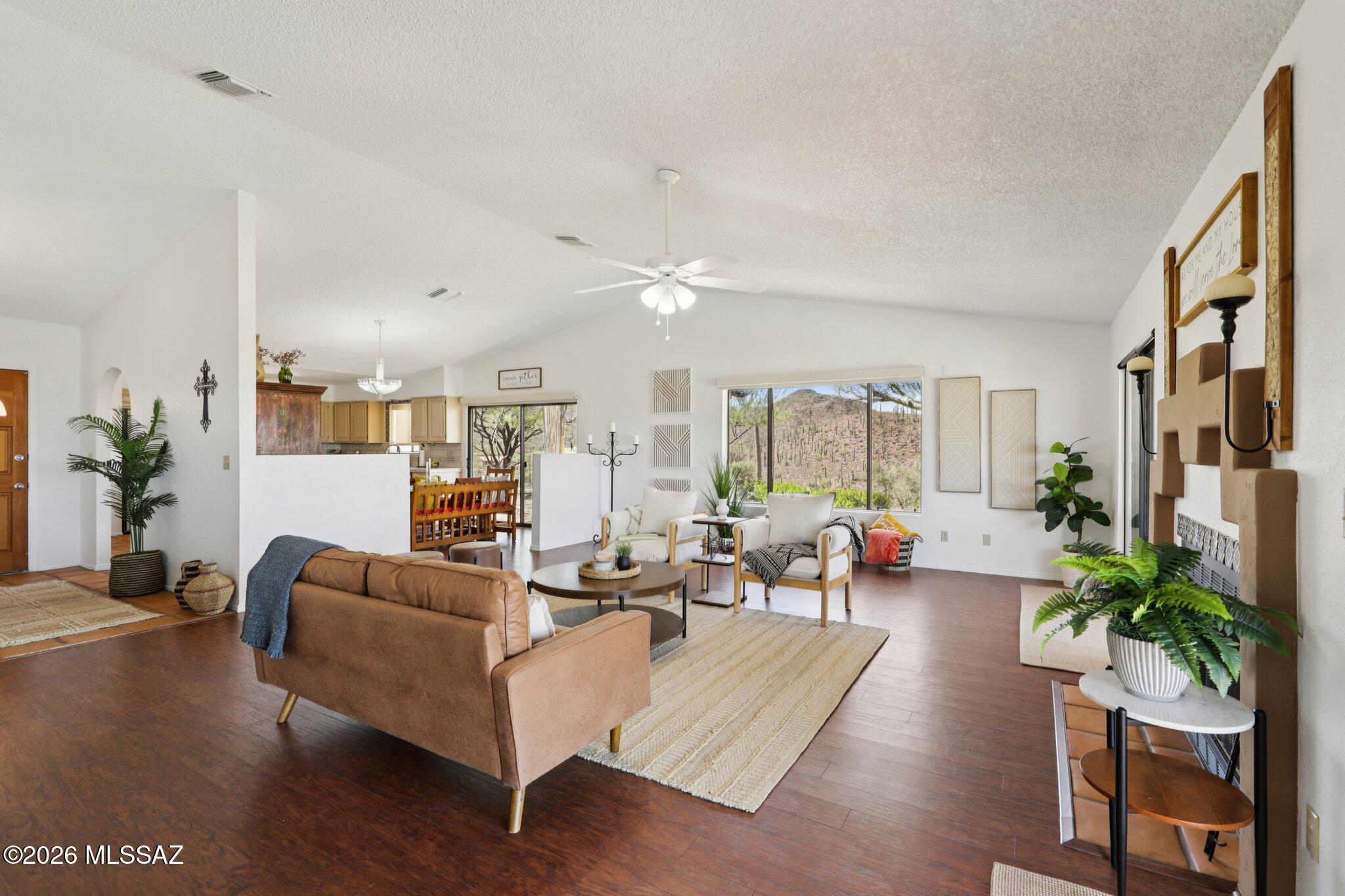 Rancho Del Cerro (1-179) - Residential