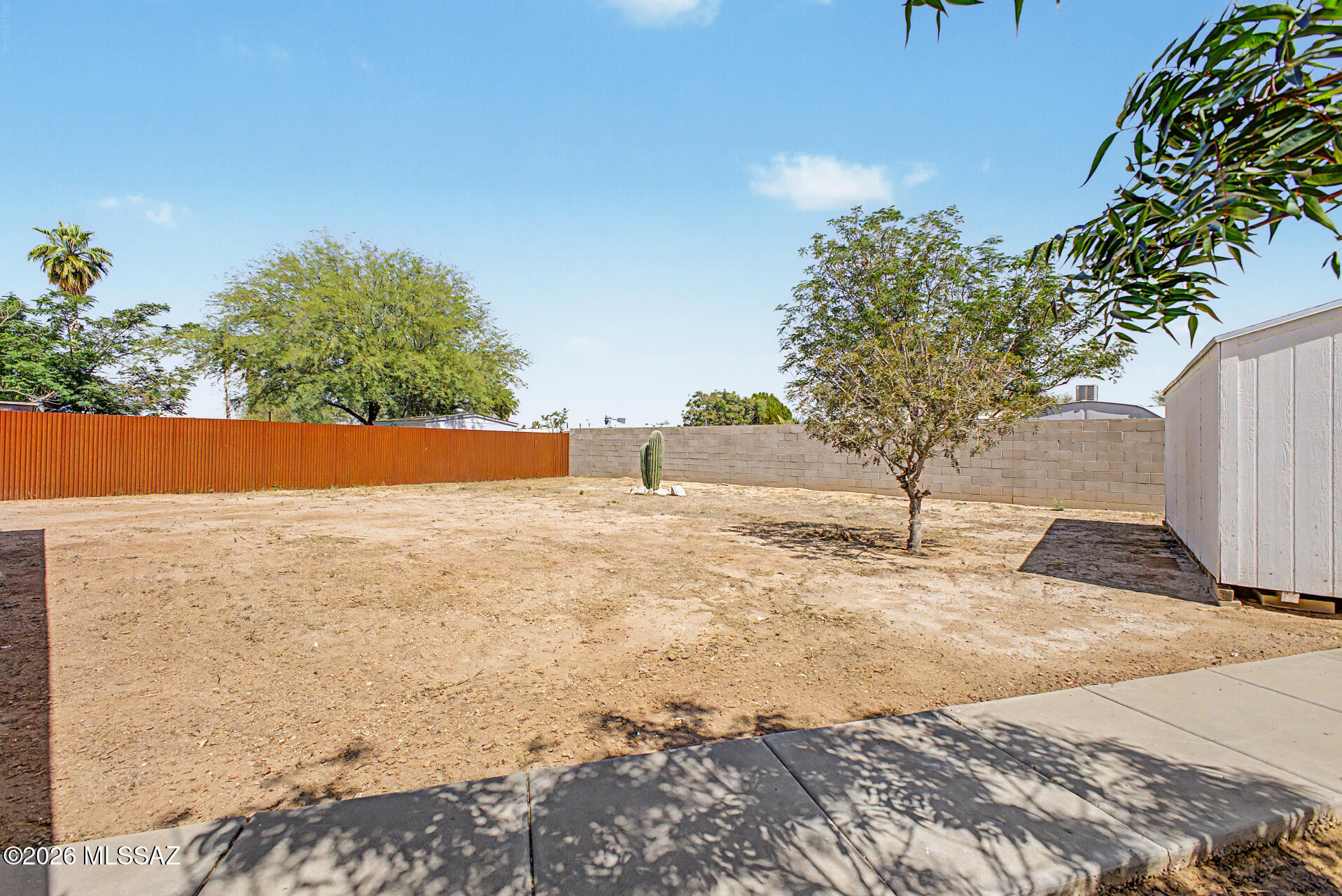 Casas Adobes Park (416-540) - Residential