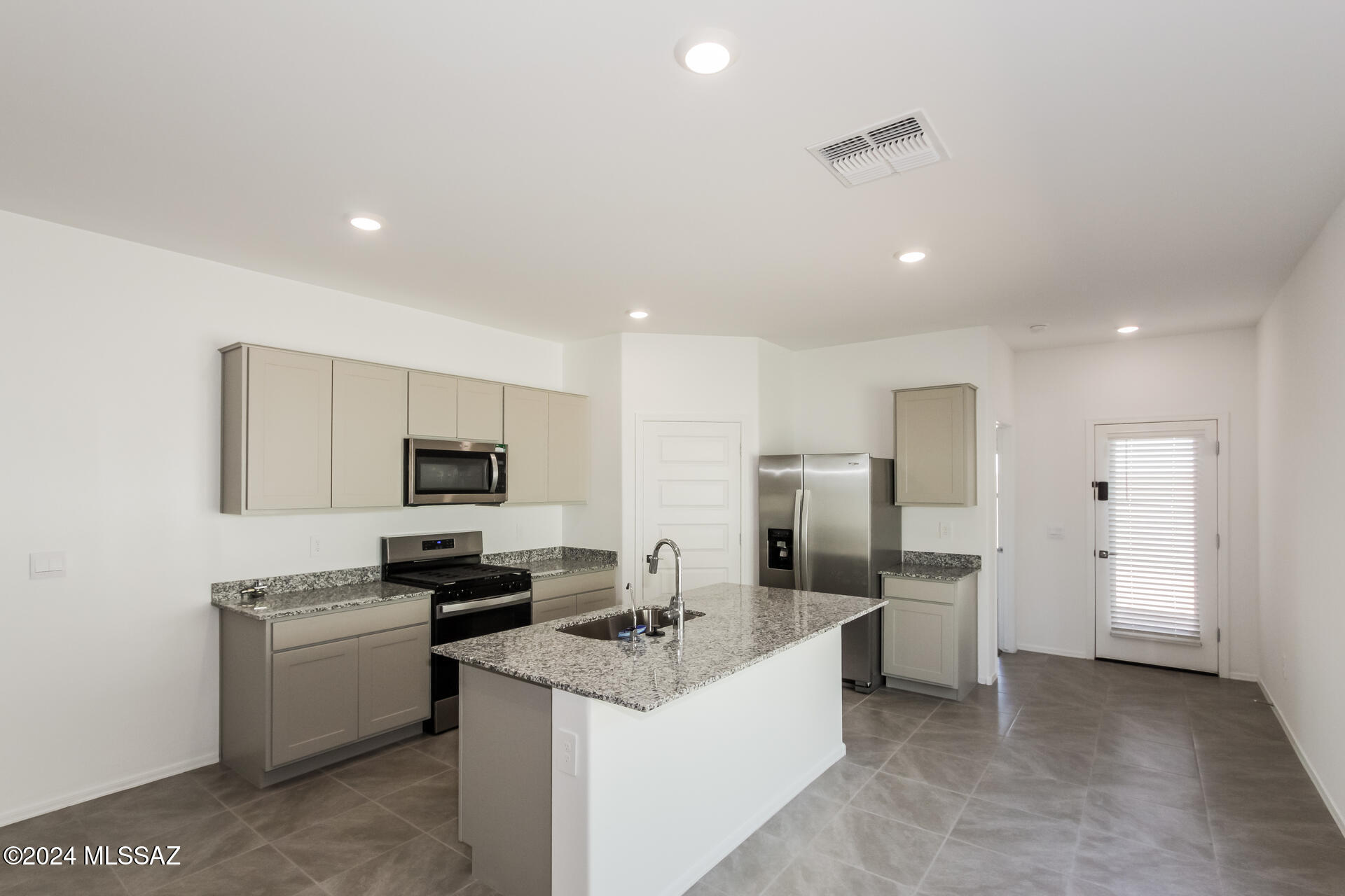 Blackhawk - Residential Lease