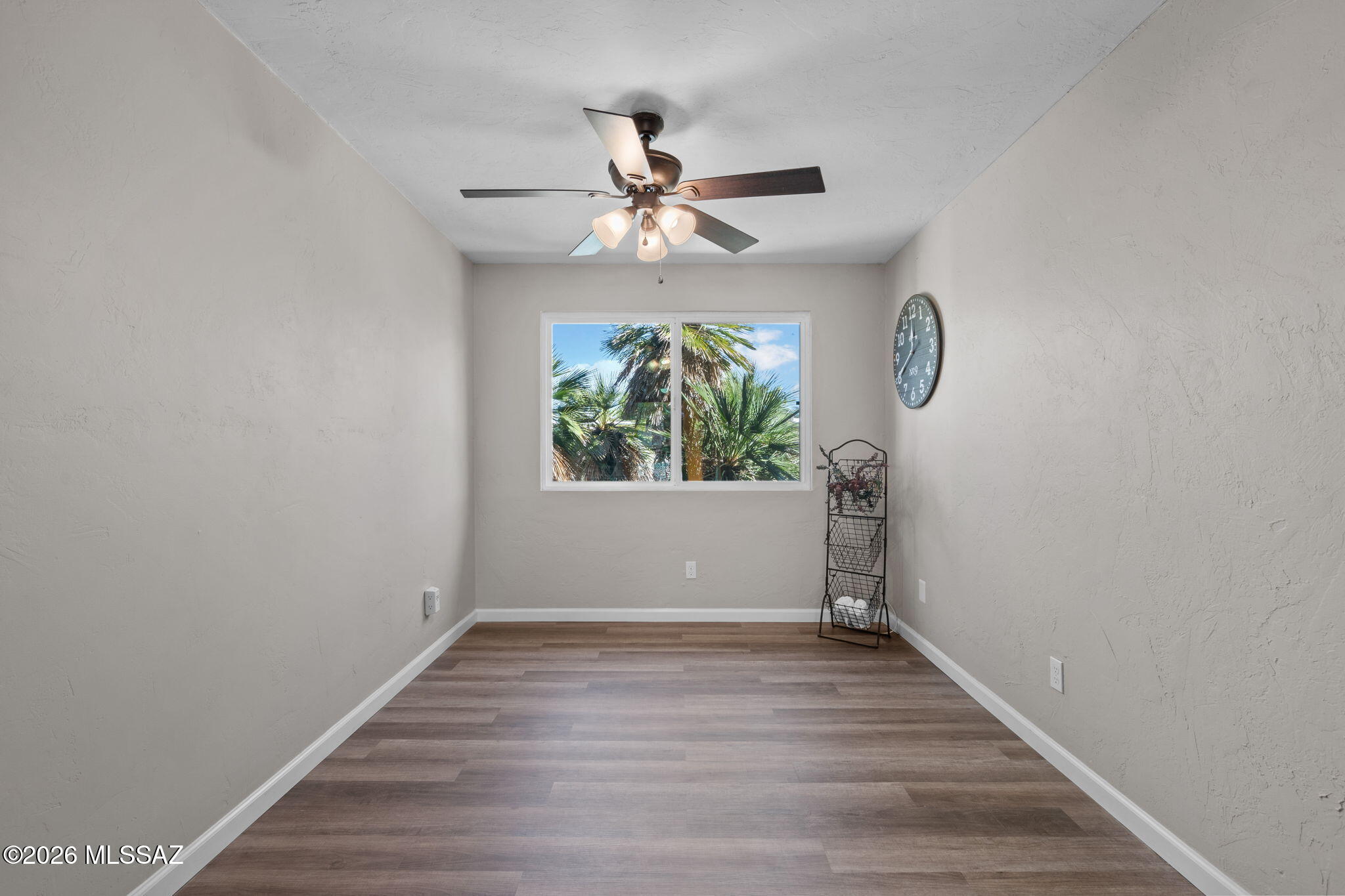 Broadway East (113-253) - Residential
