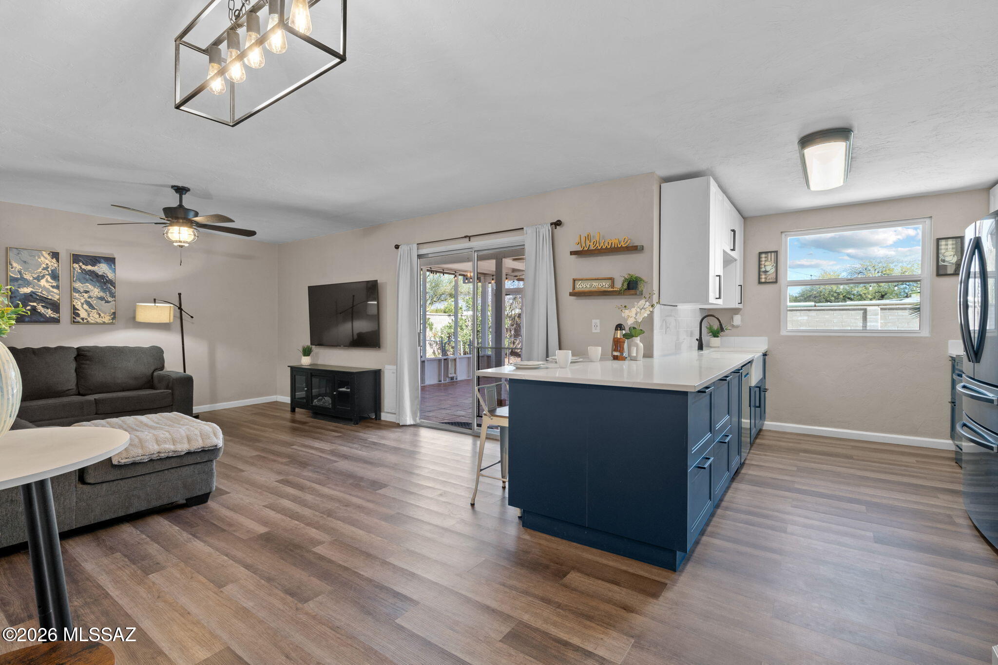Broadway East (113-253) - Residential