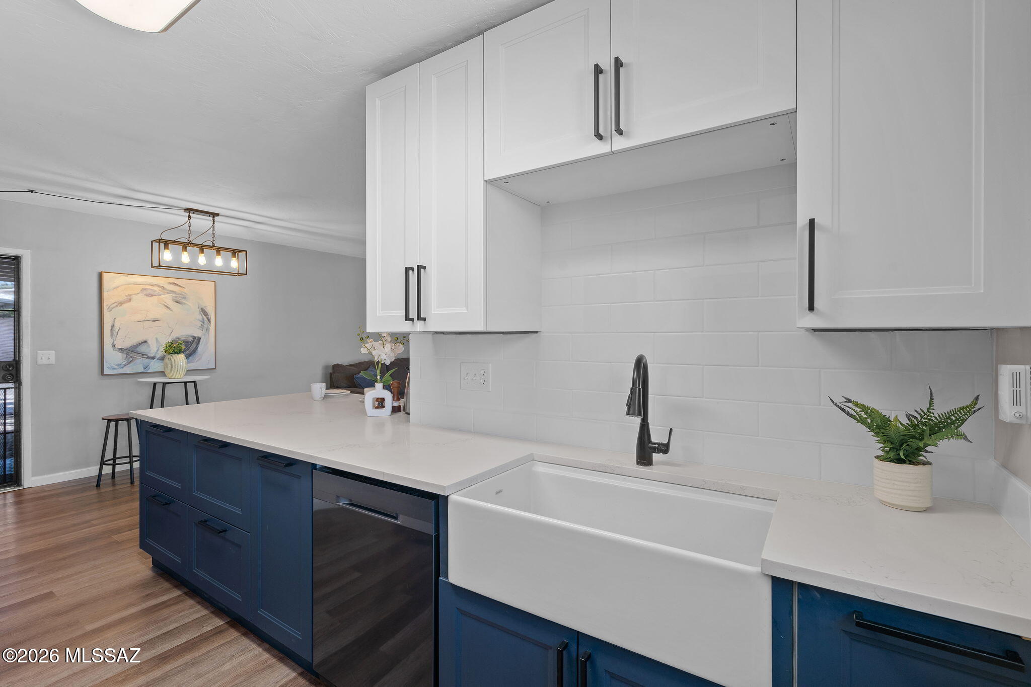 Broadway East (113-253) - Residential