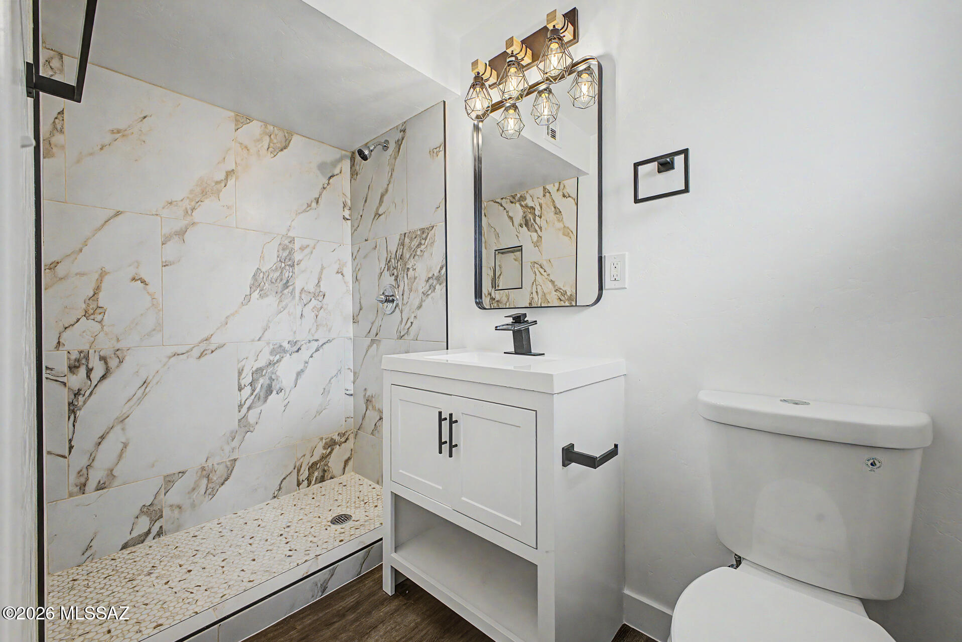 Manzanita Manor NO.2 Bk (5,6,7,8) - Residential Lease