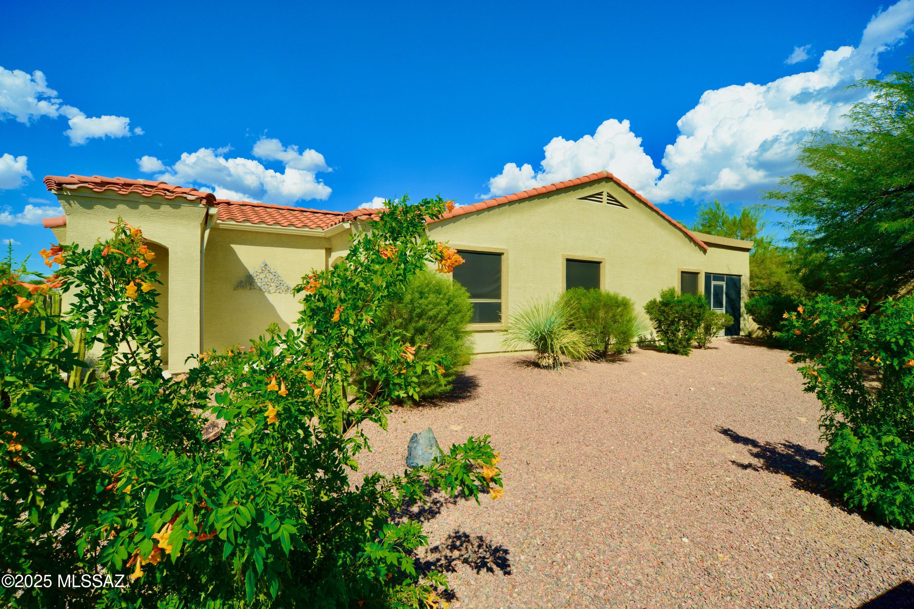Las Campanas Villiage Phase II (112-219) - Residential