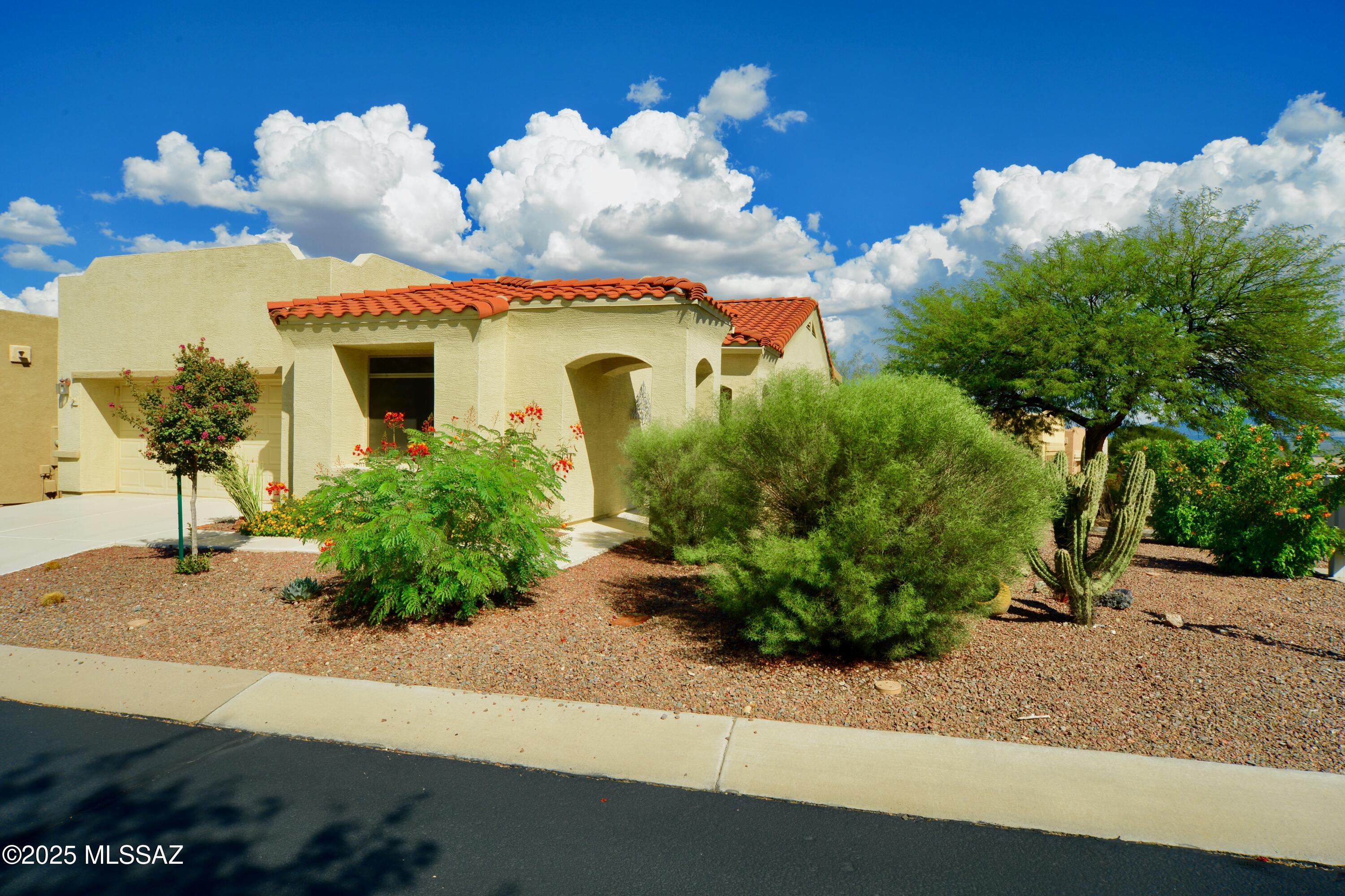 Las Campanas Villiage Phase II (112-219) - Residential