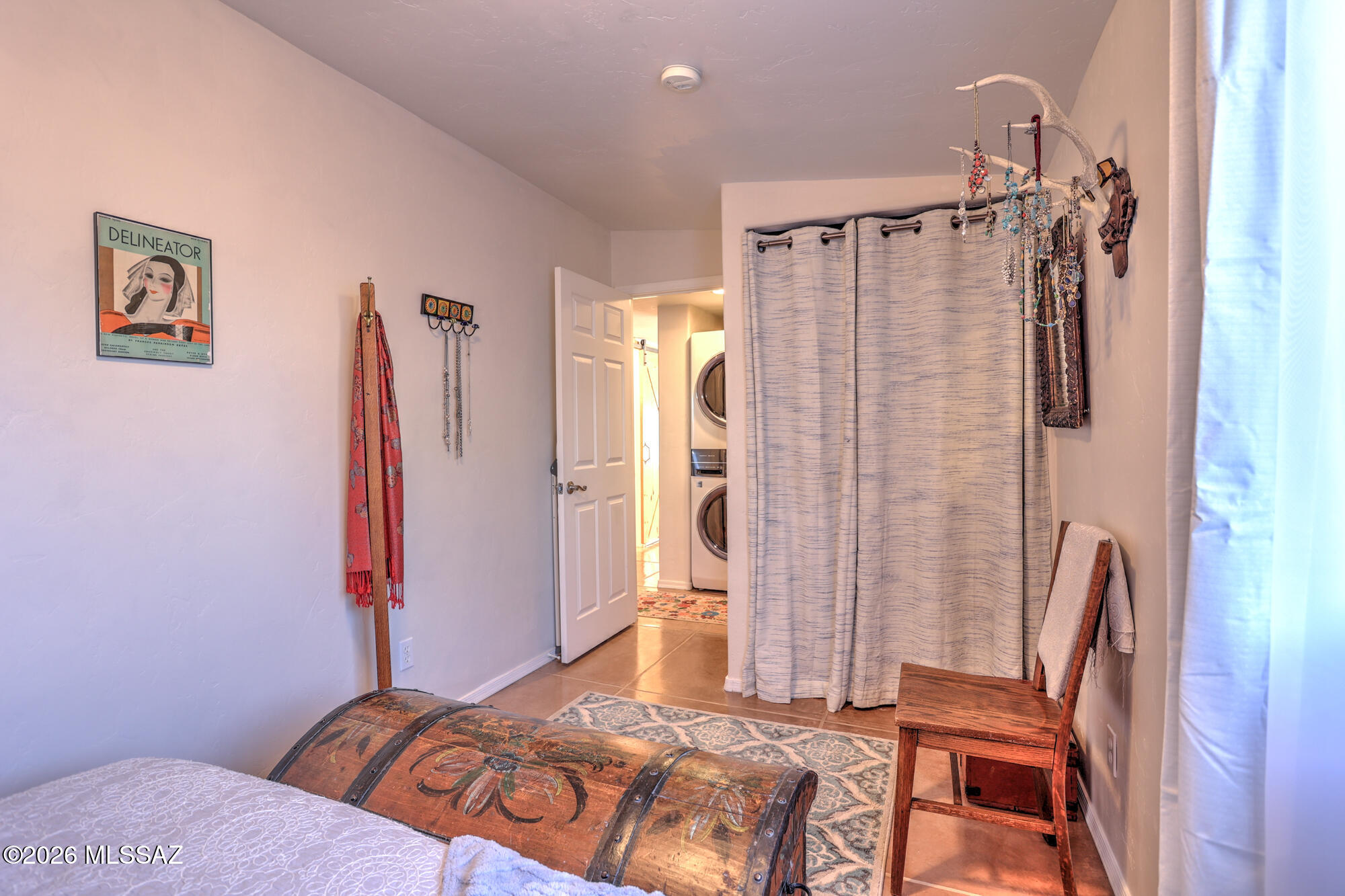 University Home Addition - Residential
