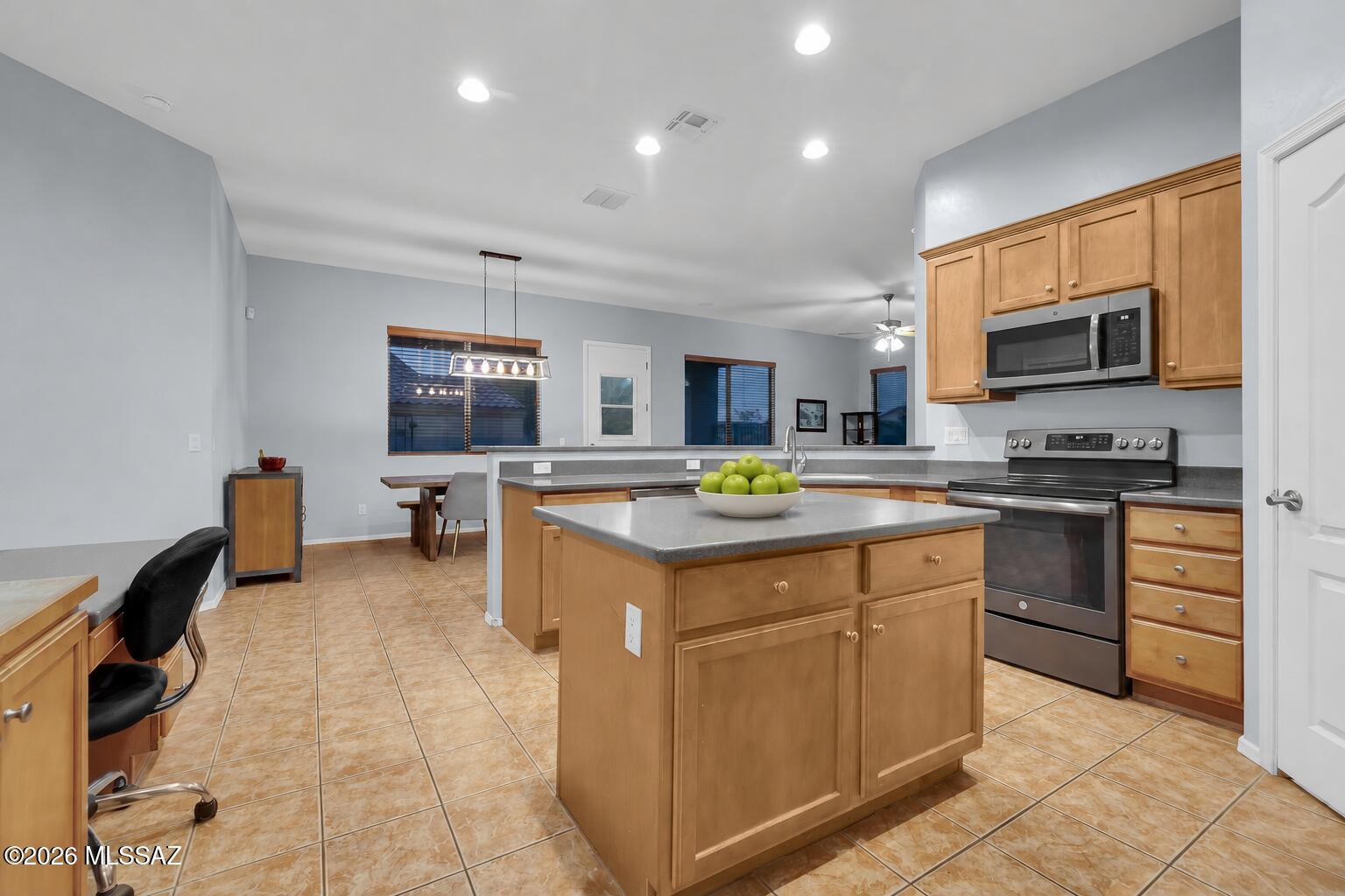 Continental Reserve Blk. 1 & 7 (1-61) - Residential