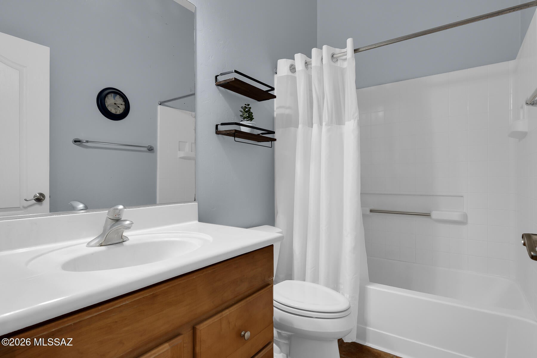 Continental Reserve Blk. 1 & 7 (1-61) - Residential