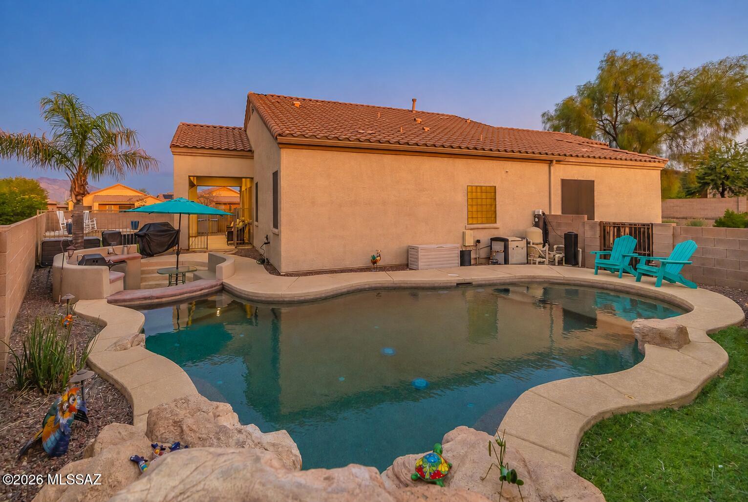 Continental Reserve Blk. 1 & 7 (1-61) - Residential