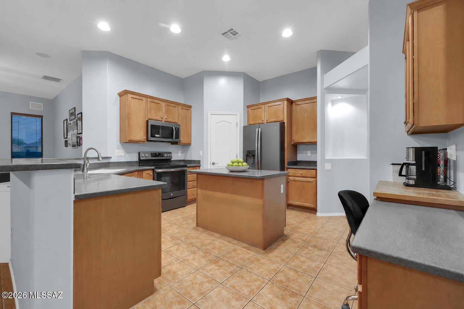 Continental Reserve Blk. 1 & 7 (1-61) - Residential