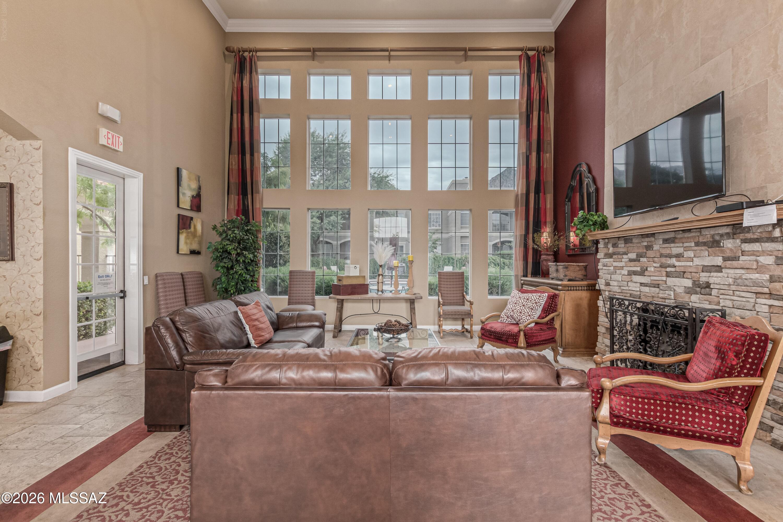 The Boulders at La Reserve Condominiums - Residential