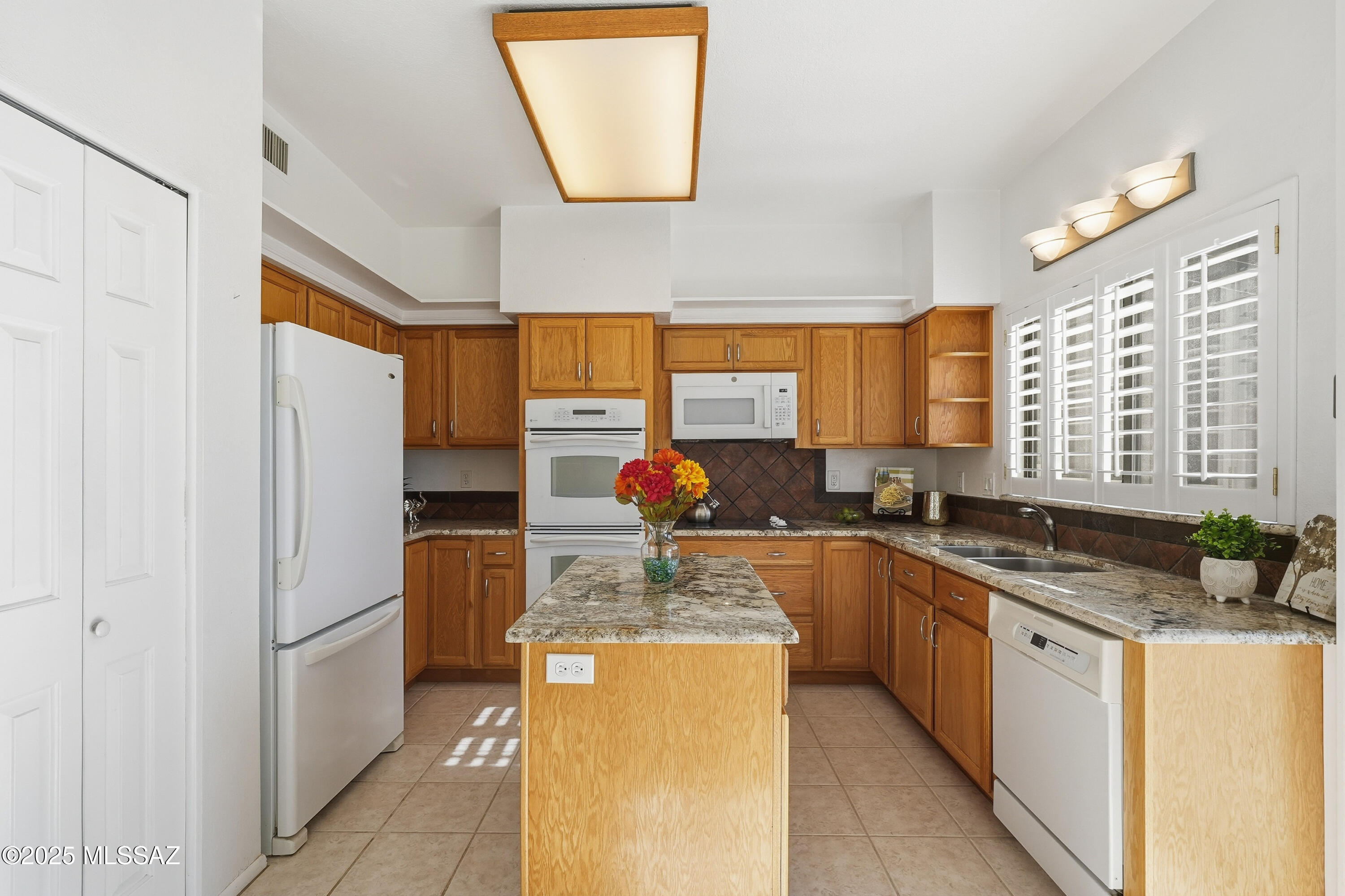 El Conquistador Resort Patio Homes (96-154) - Residential